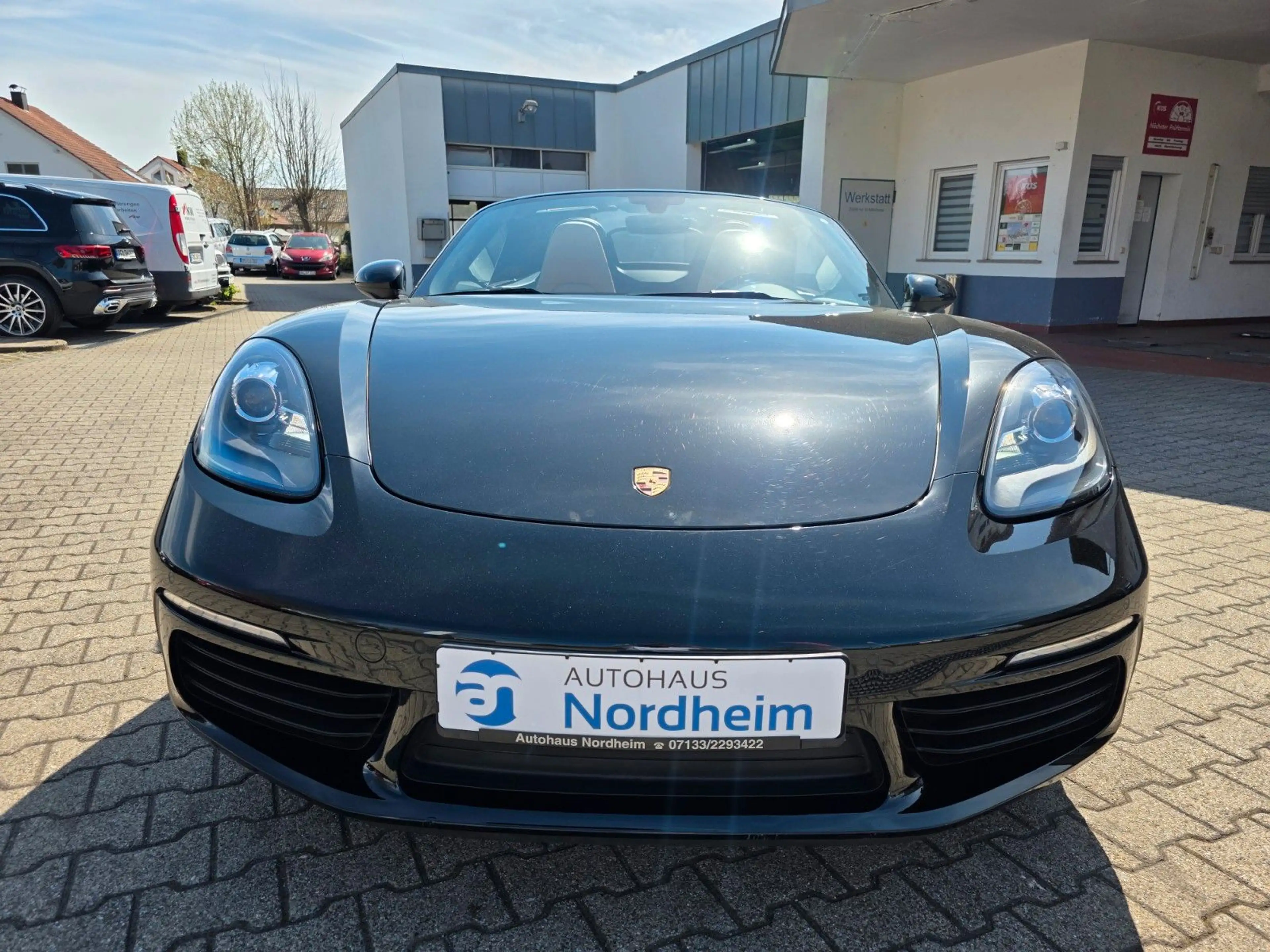 Porsche Boxster 718 Boxster Navi/LED/Leder/1.Hand — photo 5