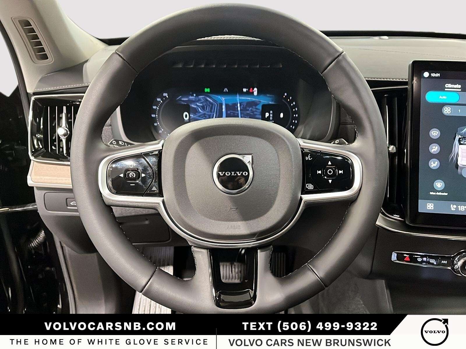 2026 Volvo XC90 B6 Plus Bright Theme thumb 13