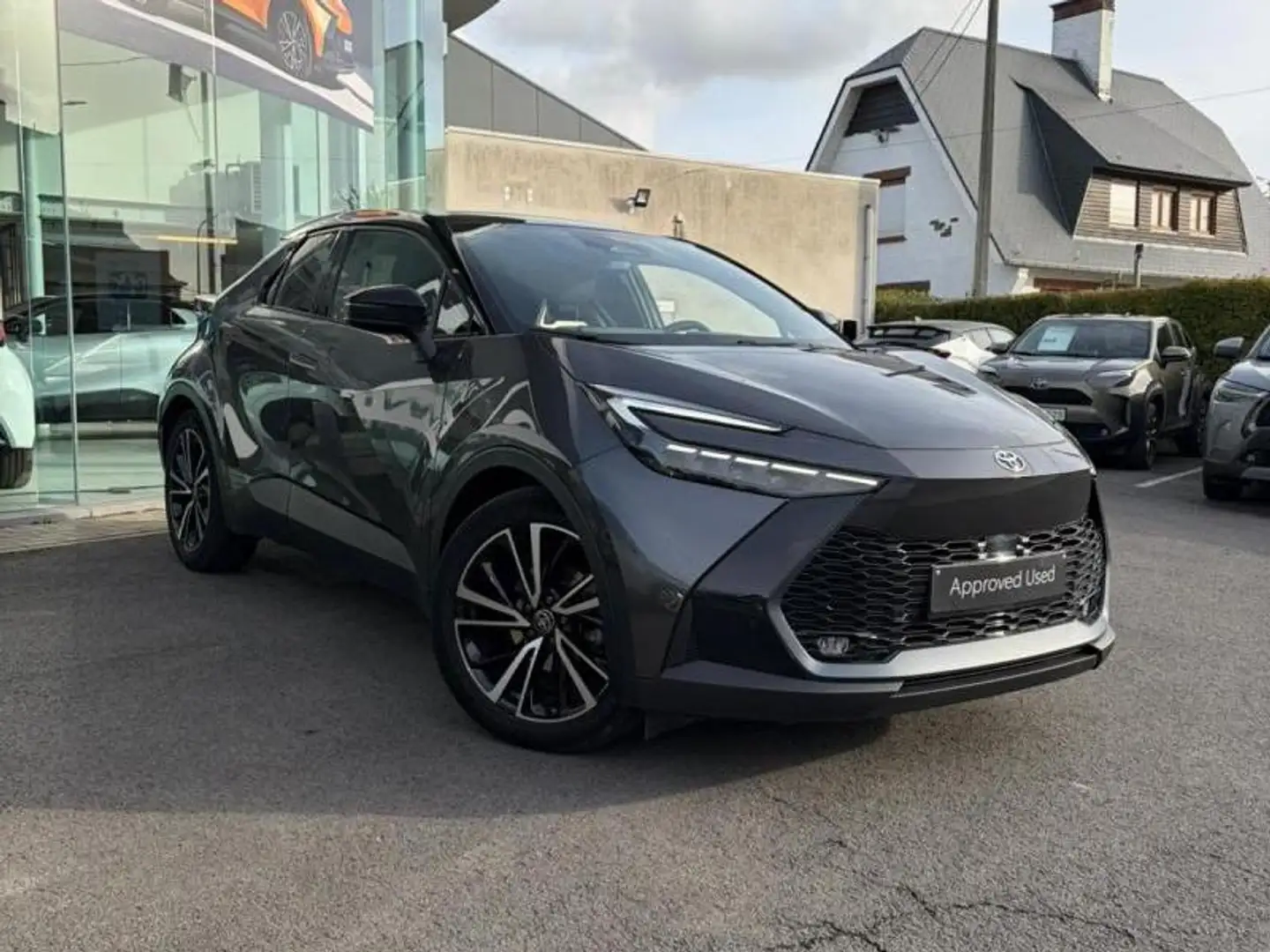 Toyota C-HR Premium Gris - 2
