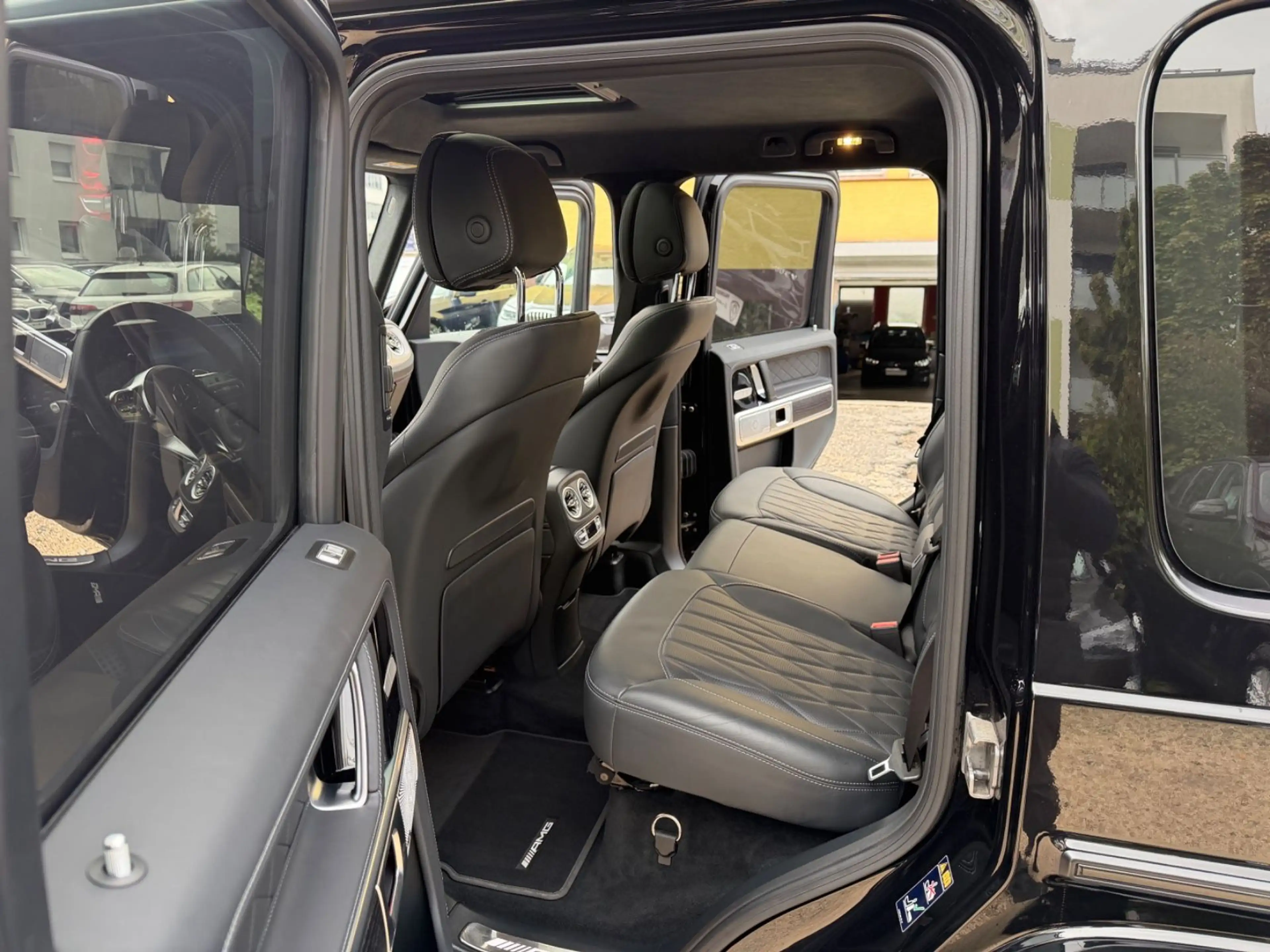 Mercedes-Benz G 63 AMG Night Designo STHZ 360° Burmester SD — photo 15