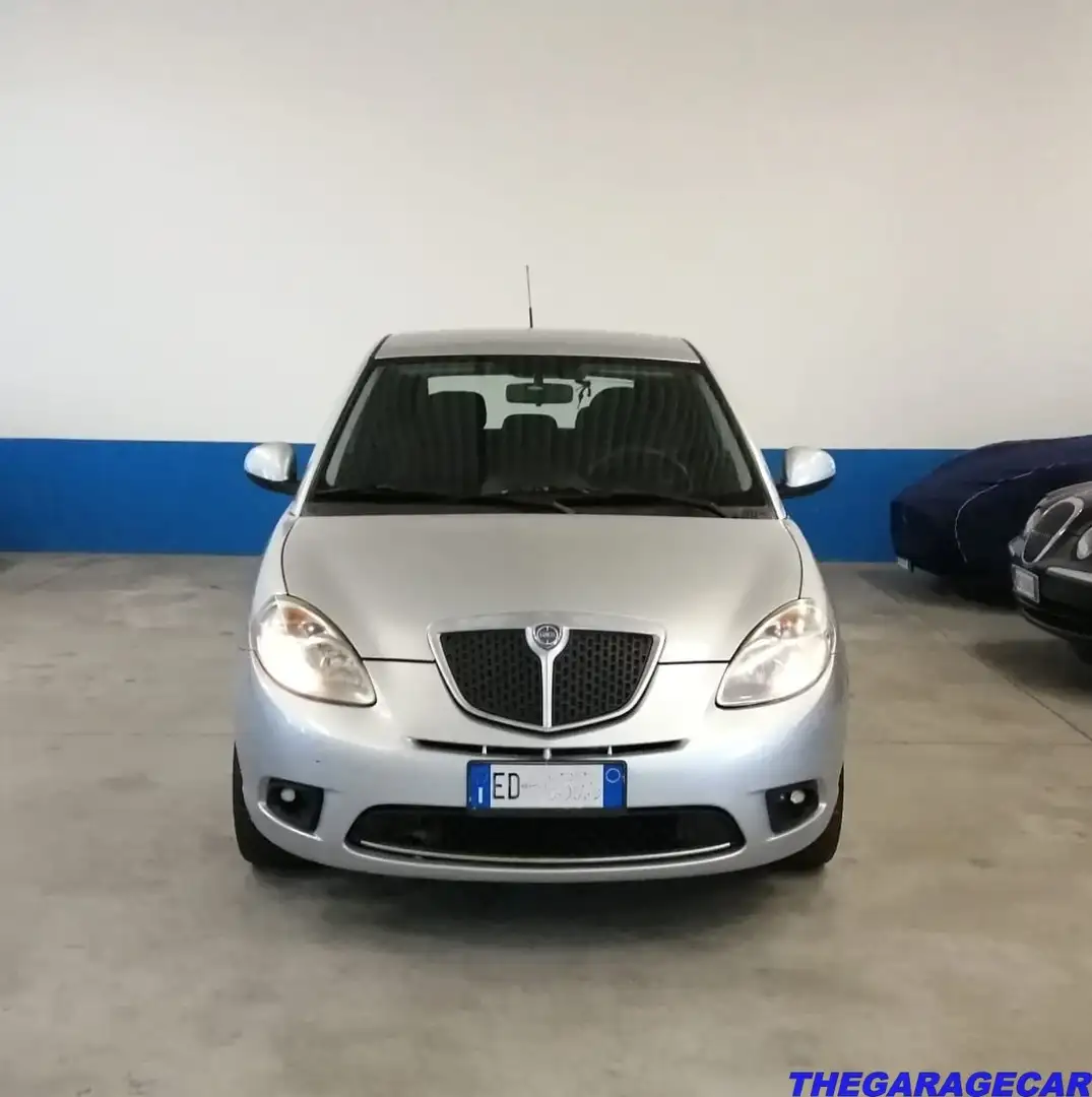Lancia Ypsilon 1.2 8v Ego Argento - 1