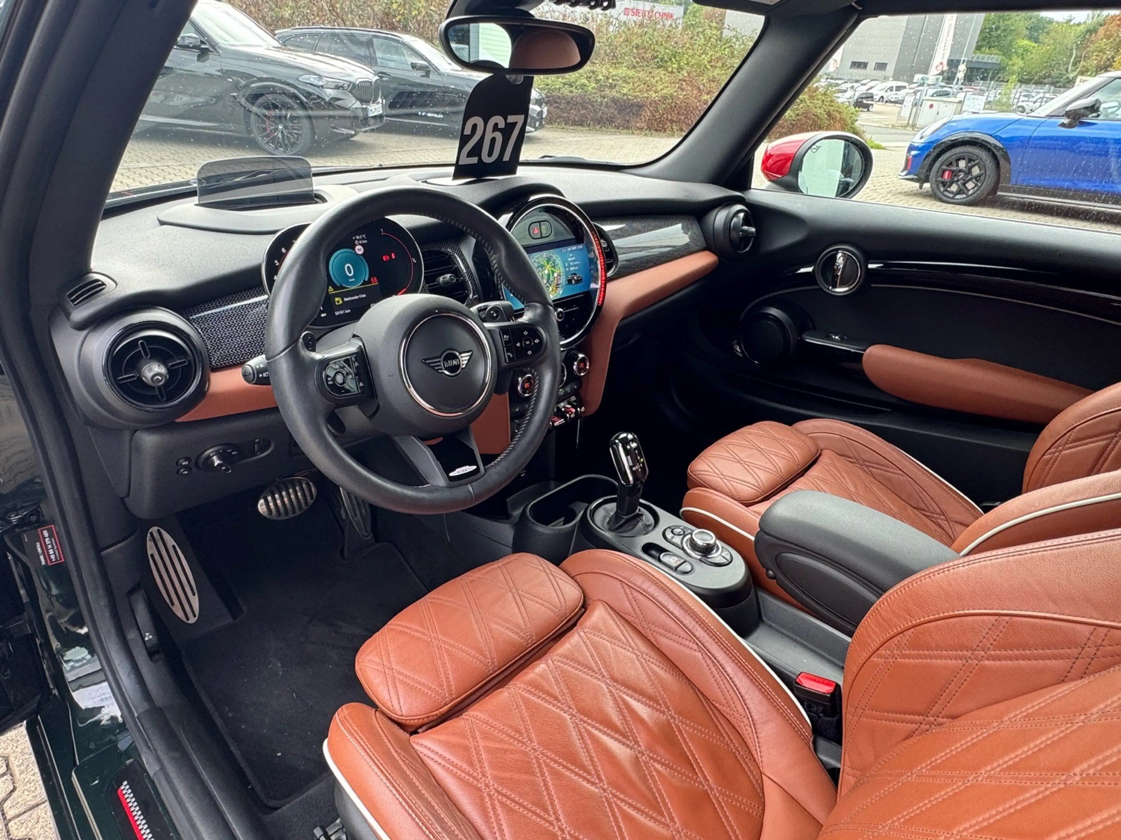 MINI John Cooper Works Cabrio John Cooper Works HuD RFK ACC Ad-LED LenkrHzg 18" — photo 2