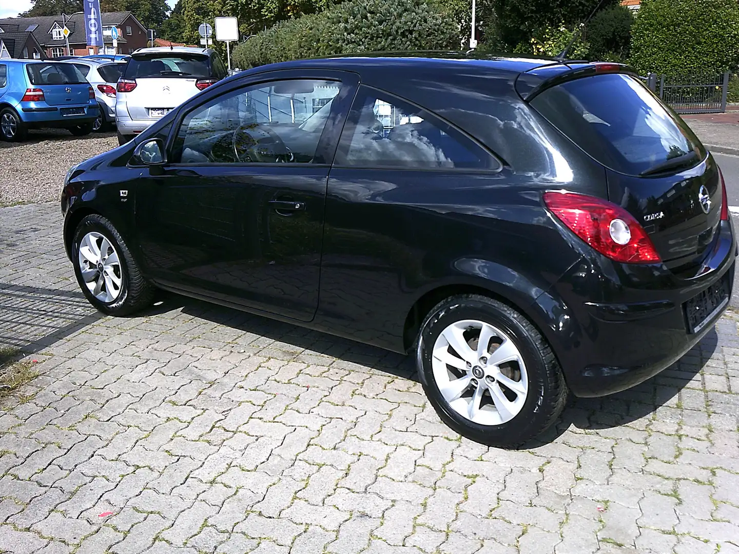 Opel Corsa Energy Schwarz - 2