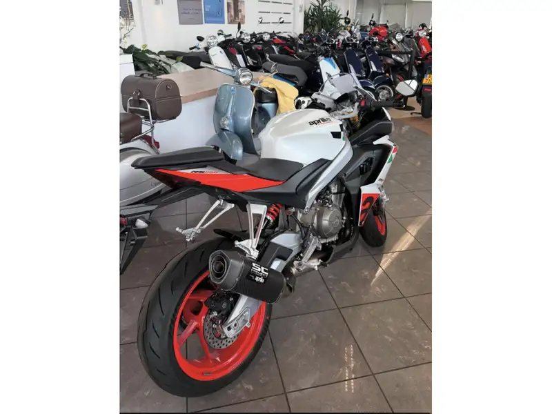 Aprilia RS 660 - foto 4