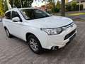 Mitsubishi Outlander Mitsubishi Outlander 2.0 MIVEC ClearTec 2WD Diaman Weiß - thumbnail 1