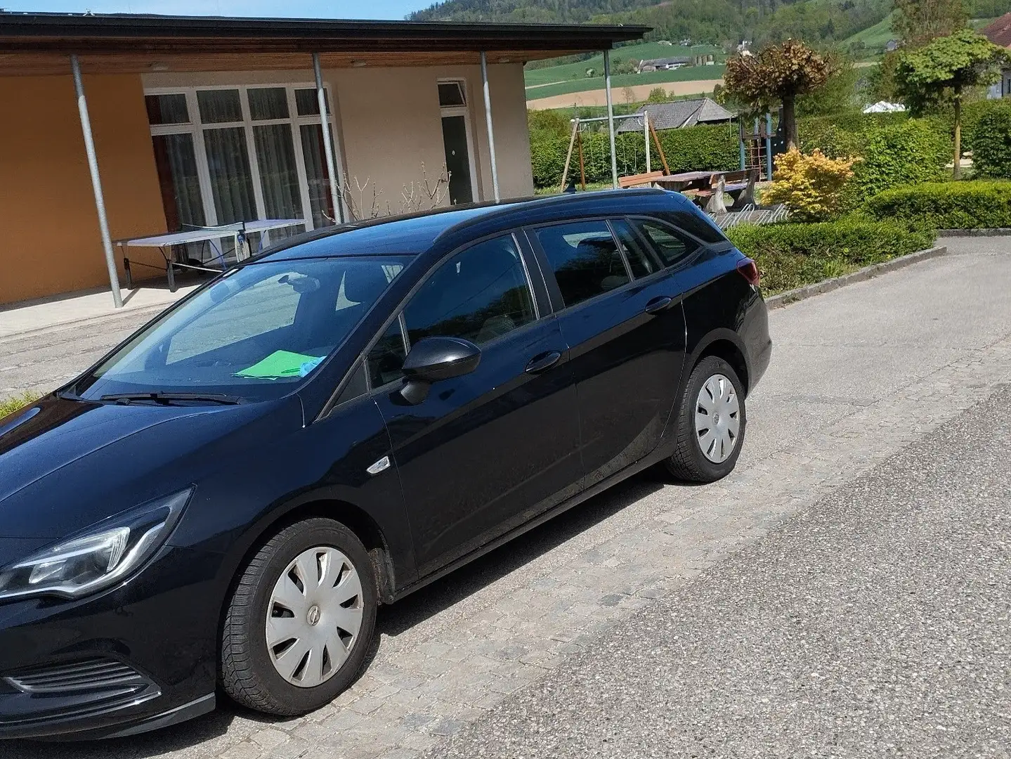 Opel Astra 1.6 D Start/Stop Sports Tourer Business - 1