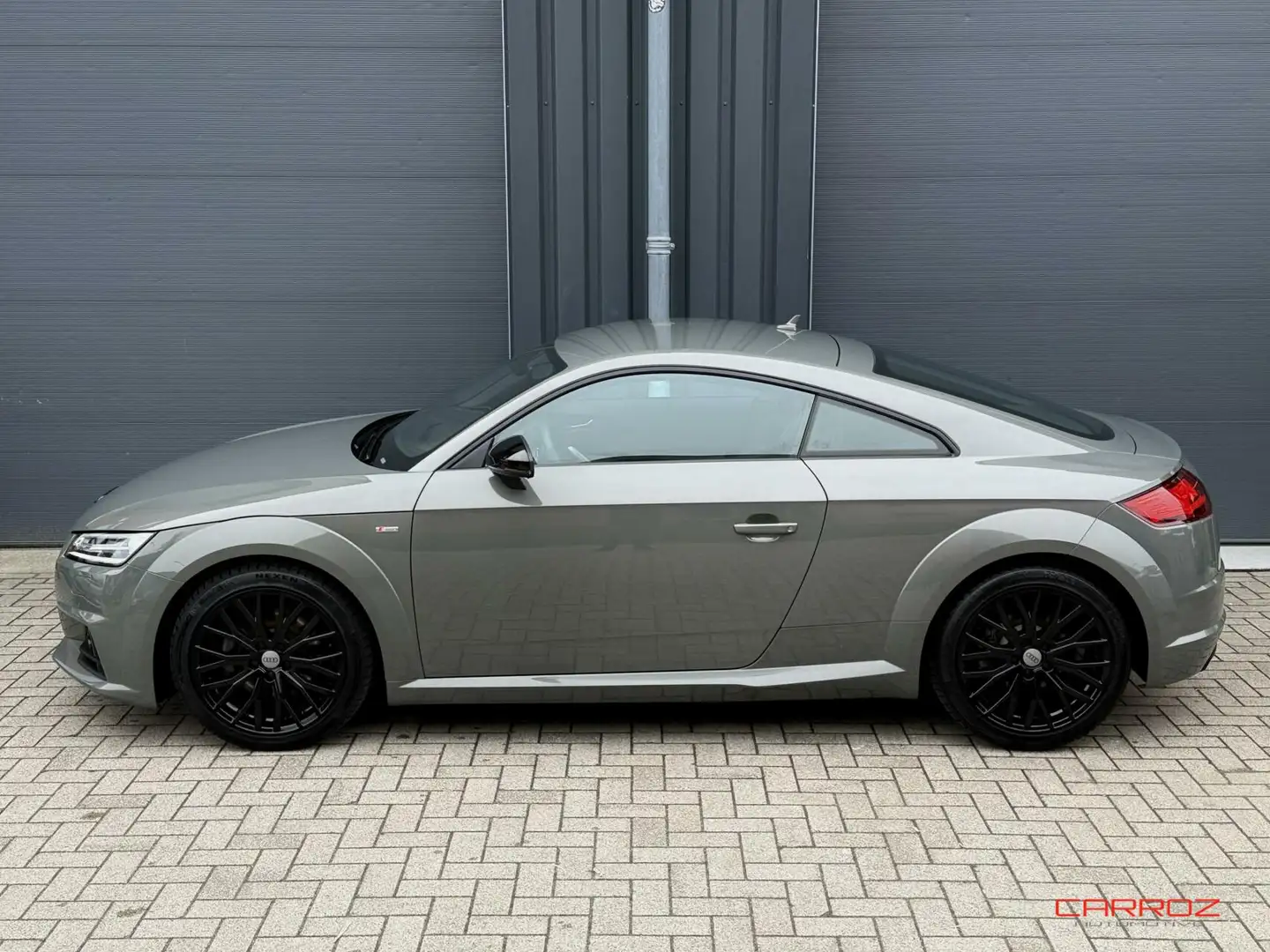 Audi TT 40 TFSI S Line S-Tronic Cruise Carplay Camera Szürke - 2