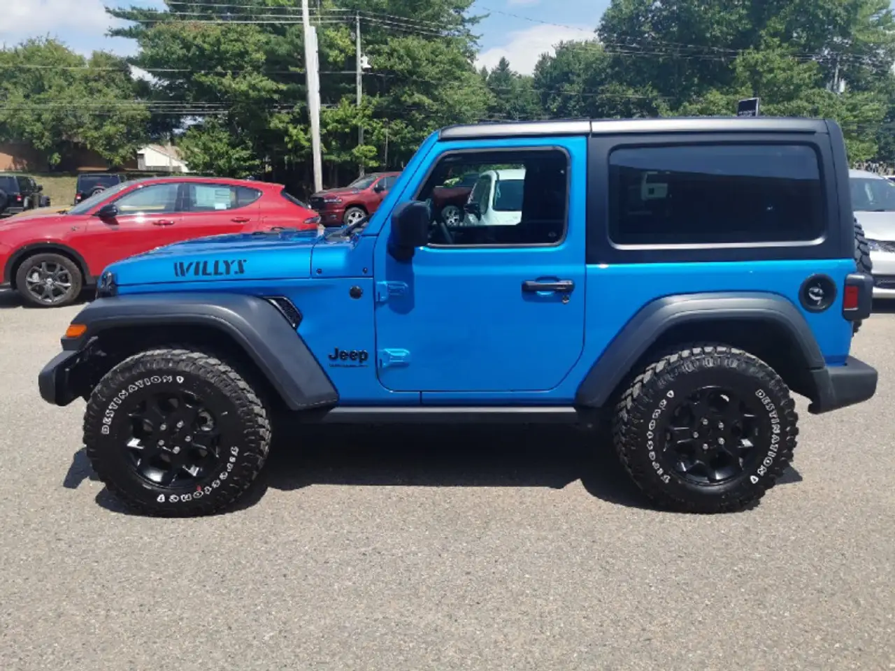 Jeep Wrangler снимка Jeep Wrangler