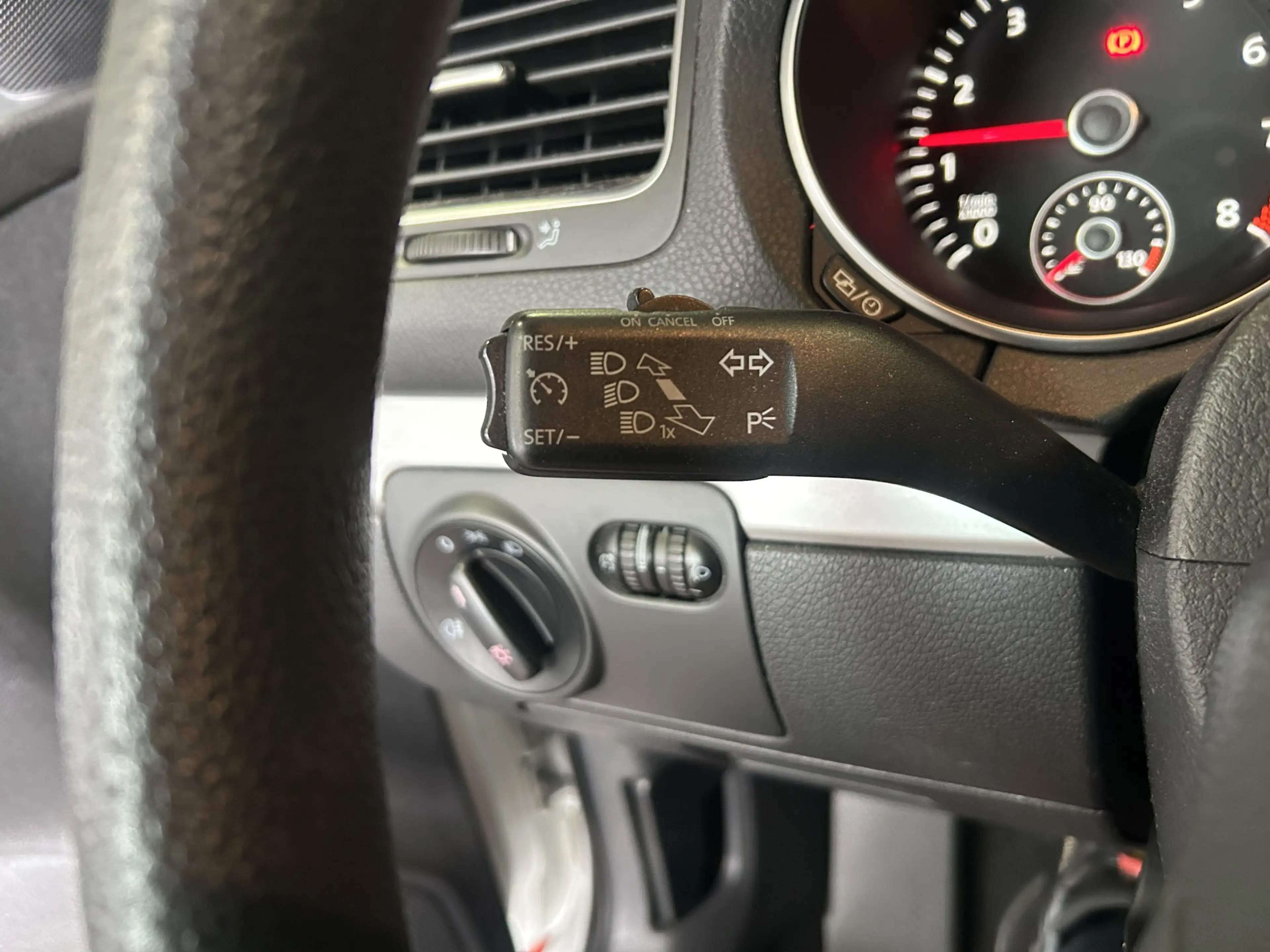 Volkswagen Golf Cabriolet 1.2 TSI BlueMotion Parelmoer Clima Pdc Lm Cruise — photo 10