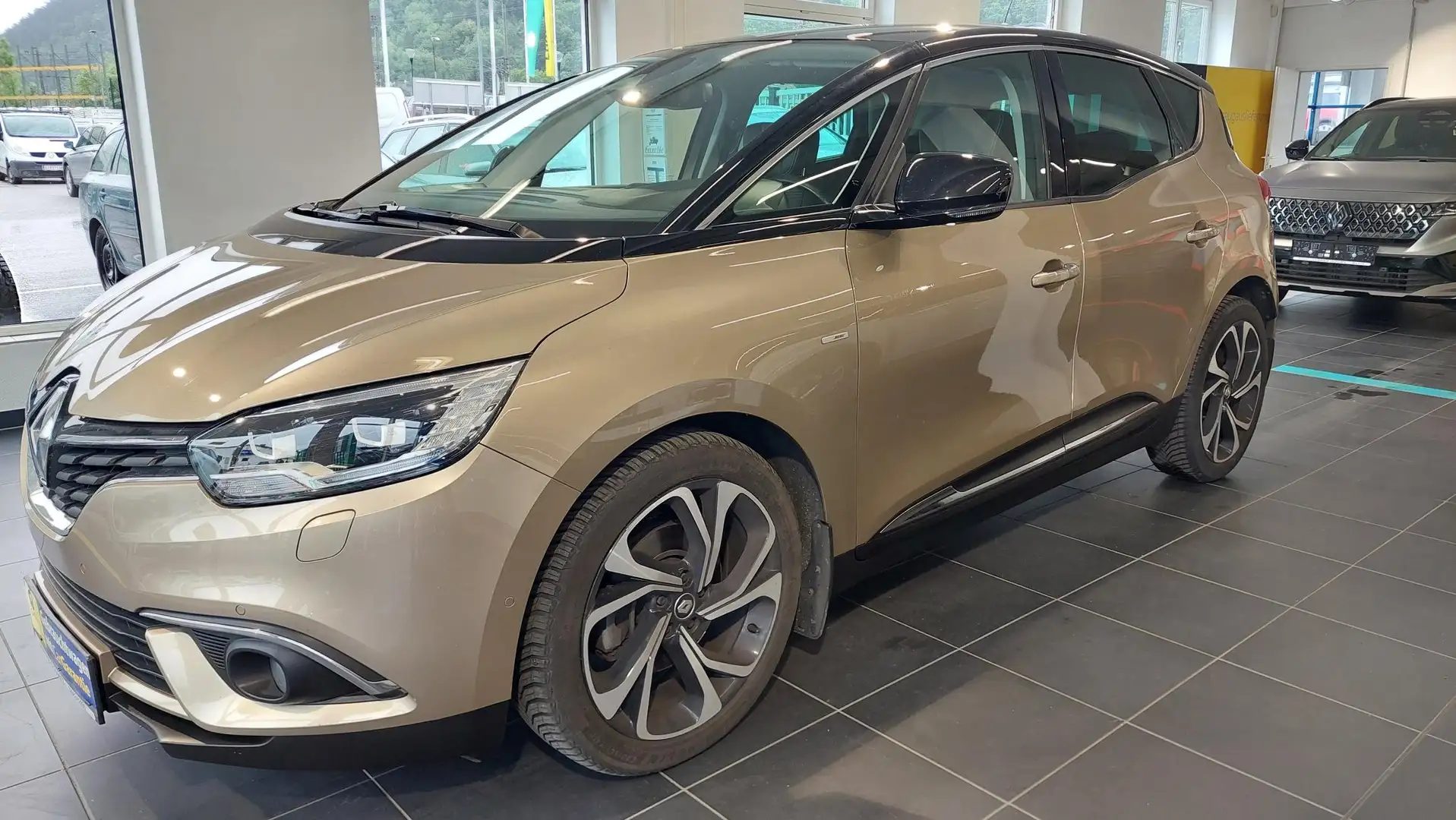 Renault Scenic Scénic Energy dCi 110 Bose Bronze - 1