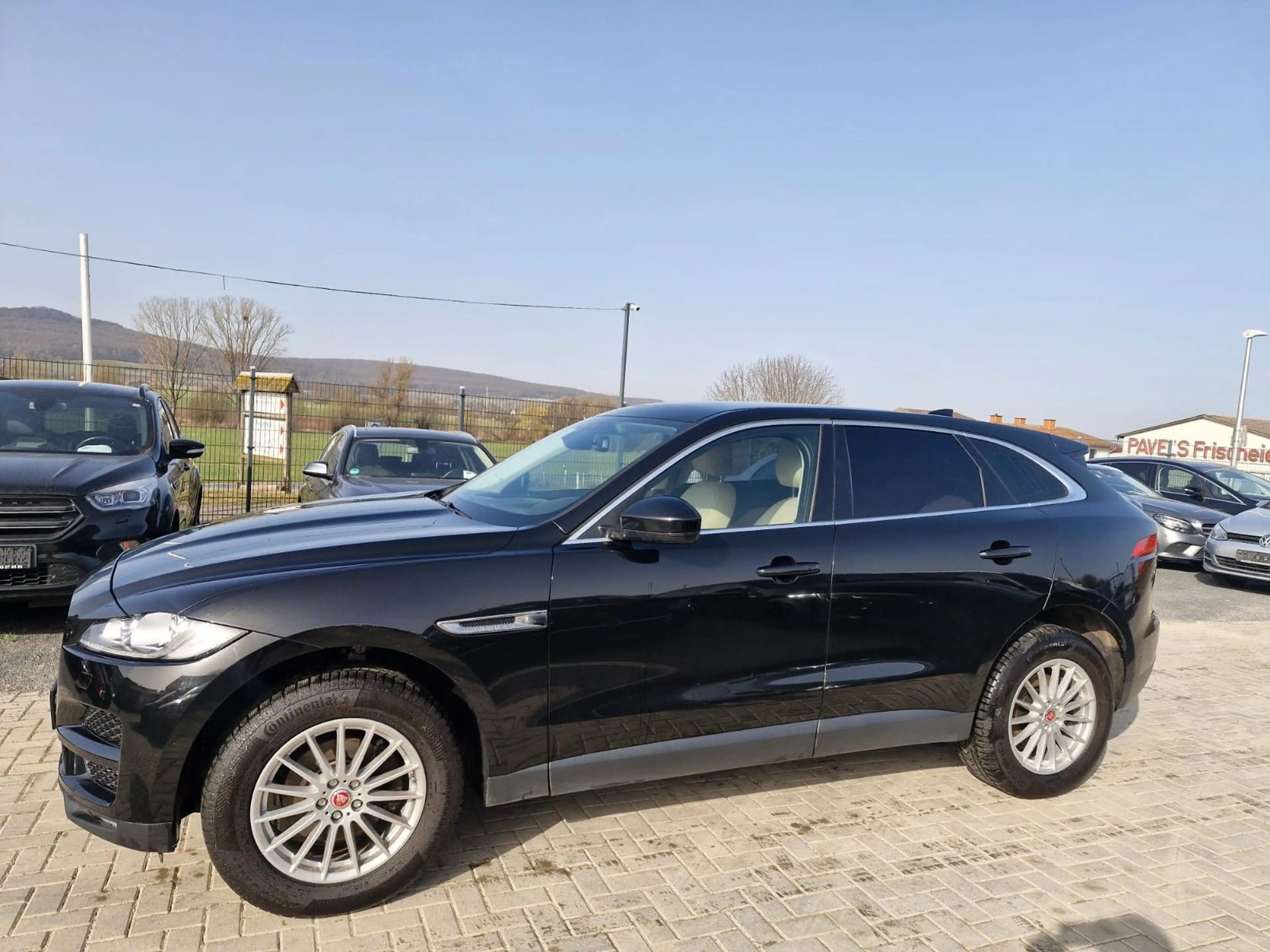 Jaguar F-Pace F-PACE Prestige — photo 11