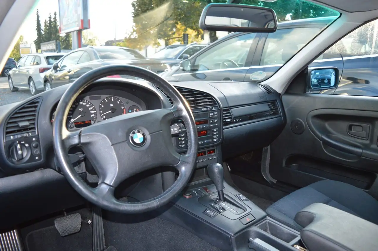 BMW E36 Coupe 328 Automatik 57.000km, foto 8