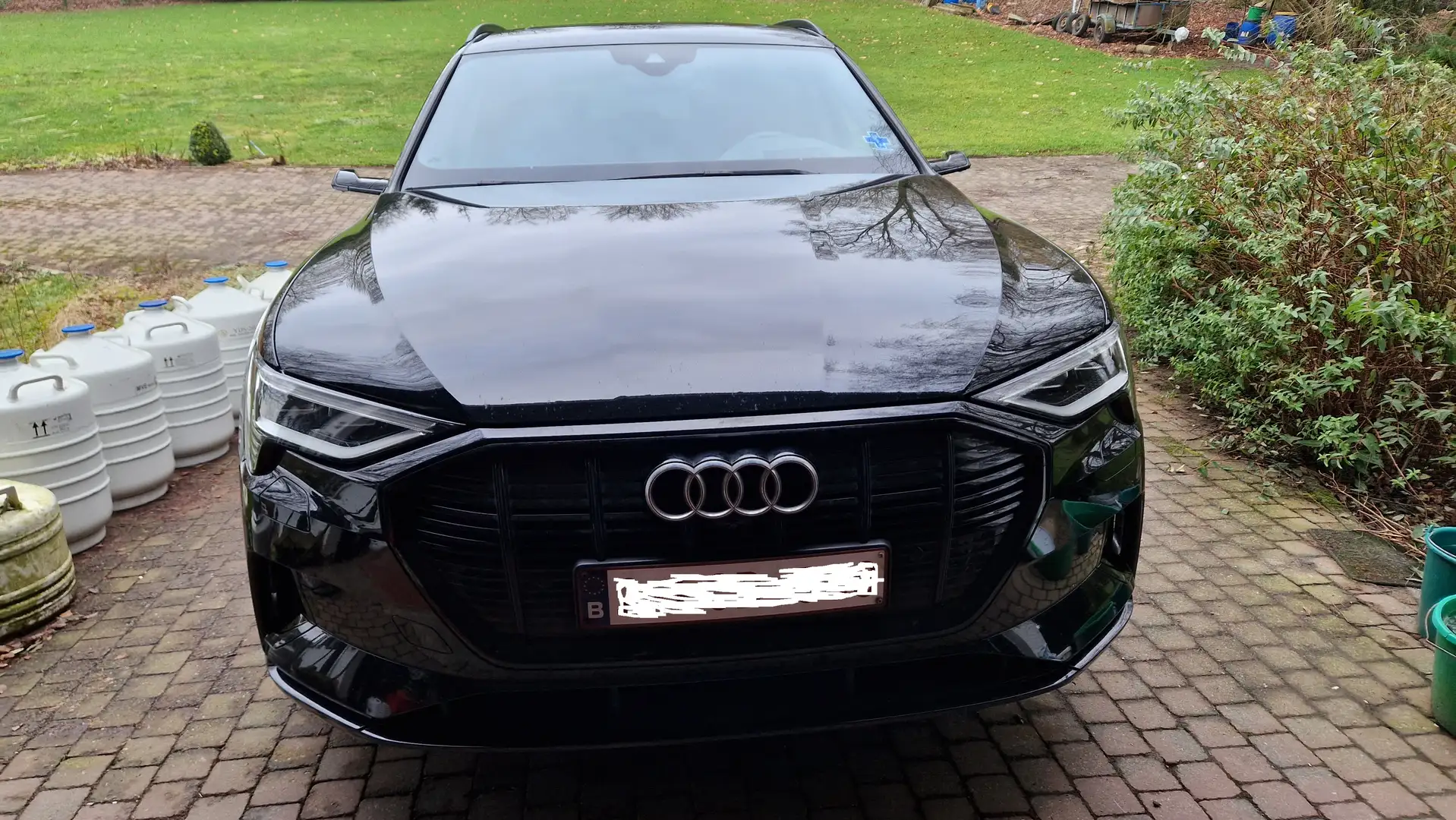 Audi e-tron E-Tron 95 kWh 55 Quattro S line Чёрный - 1