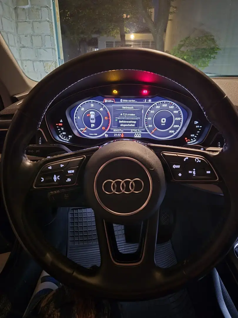 Audi A4 2.0 TDI S tronic sport - 2