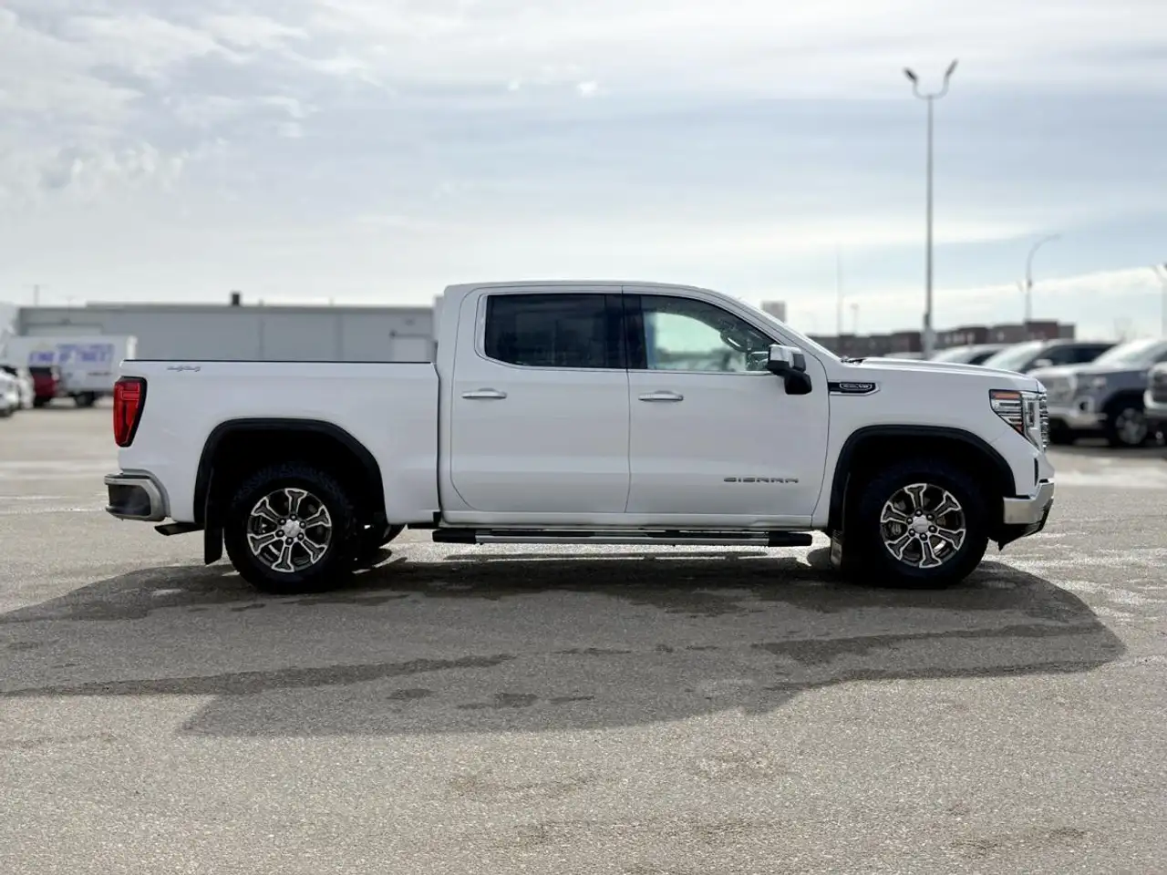 GMC Sierra 1500 снимка GMC Sierra 1500