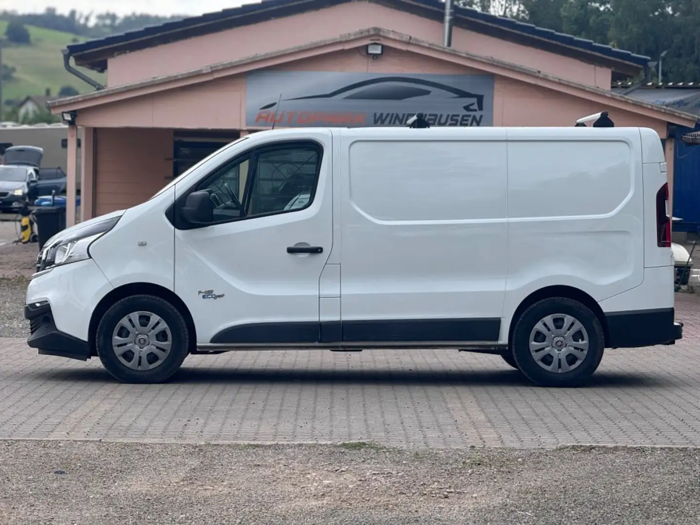Fiat Talento 2.0 *1 HAND *28 TKM *NAVI *145 PS *AHK Weiß - 2