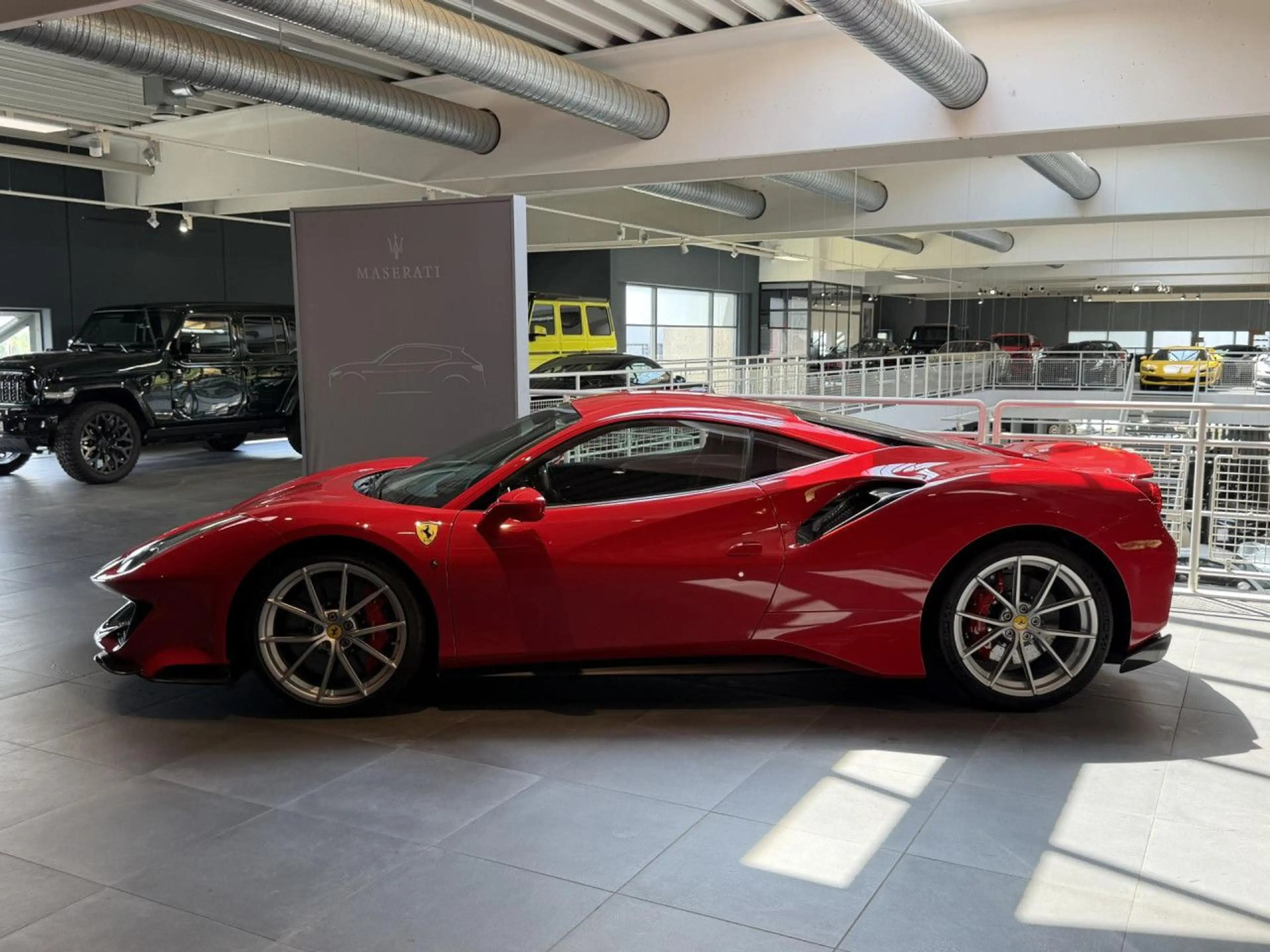 Ferrari 488 PISTA Voll CARBON "Clean Spec." Lift Kamr. — photo 4