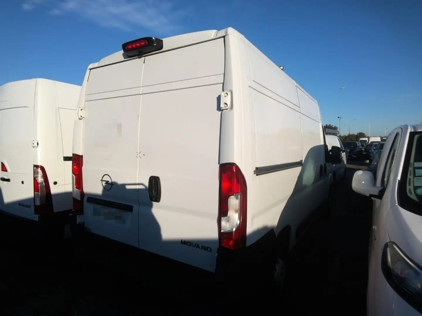 Opel Movano Furgon Base L2H2 3.5T 2.2 BlueHDi 103kW - 2