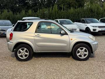 Rav4 II 3p 2.0 vvt-i 16v MAI FATTO FUORISTRADA !!