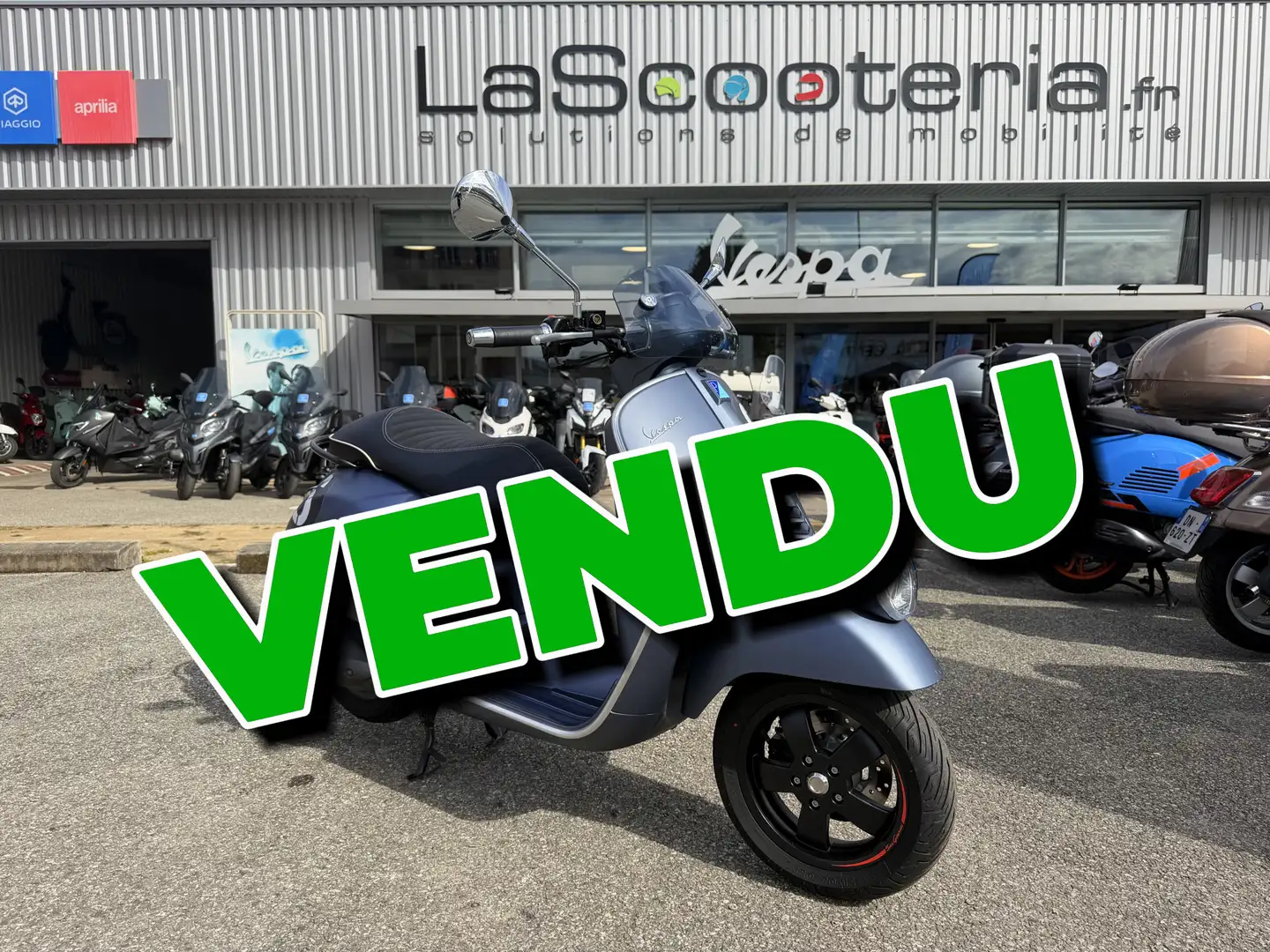 Vespa GTV 300 Gris - 1