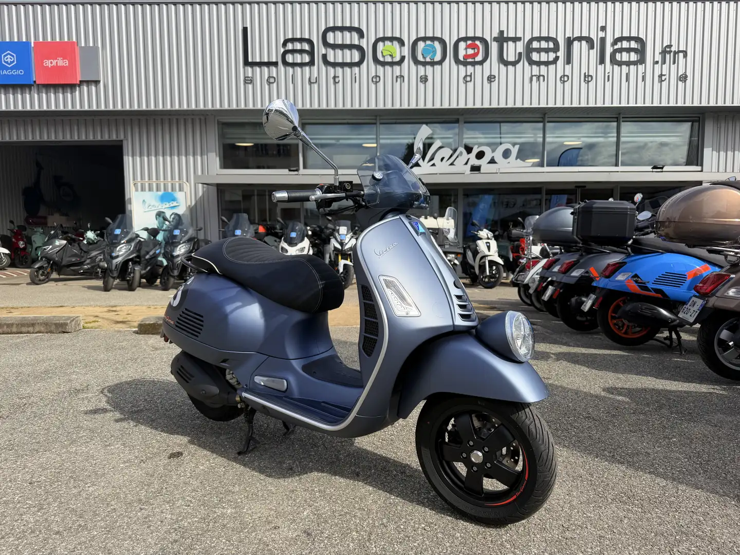 Vespa GTV 300 Gris - 2