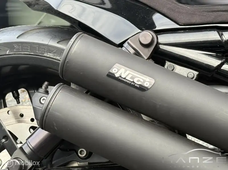 Harley-Davidson Night Rod - foto 3