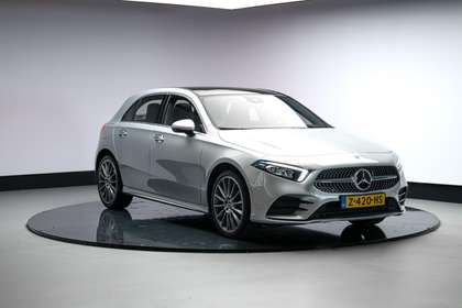 Mercedes-Benz A 250 e AMG Line | Panoramadak |