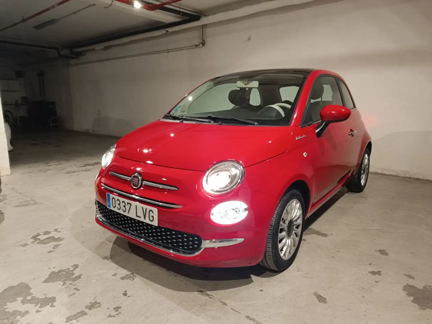 Fiat 500 1.0 Hybrid Dolcevita 52kW Rojo - 1