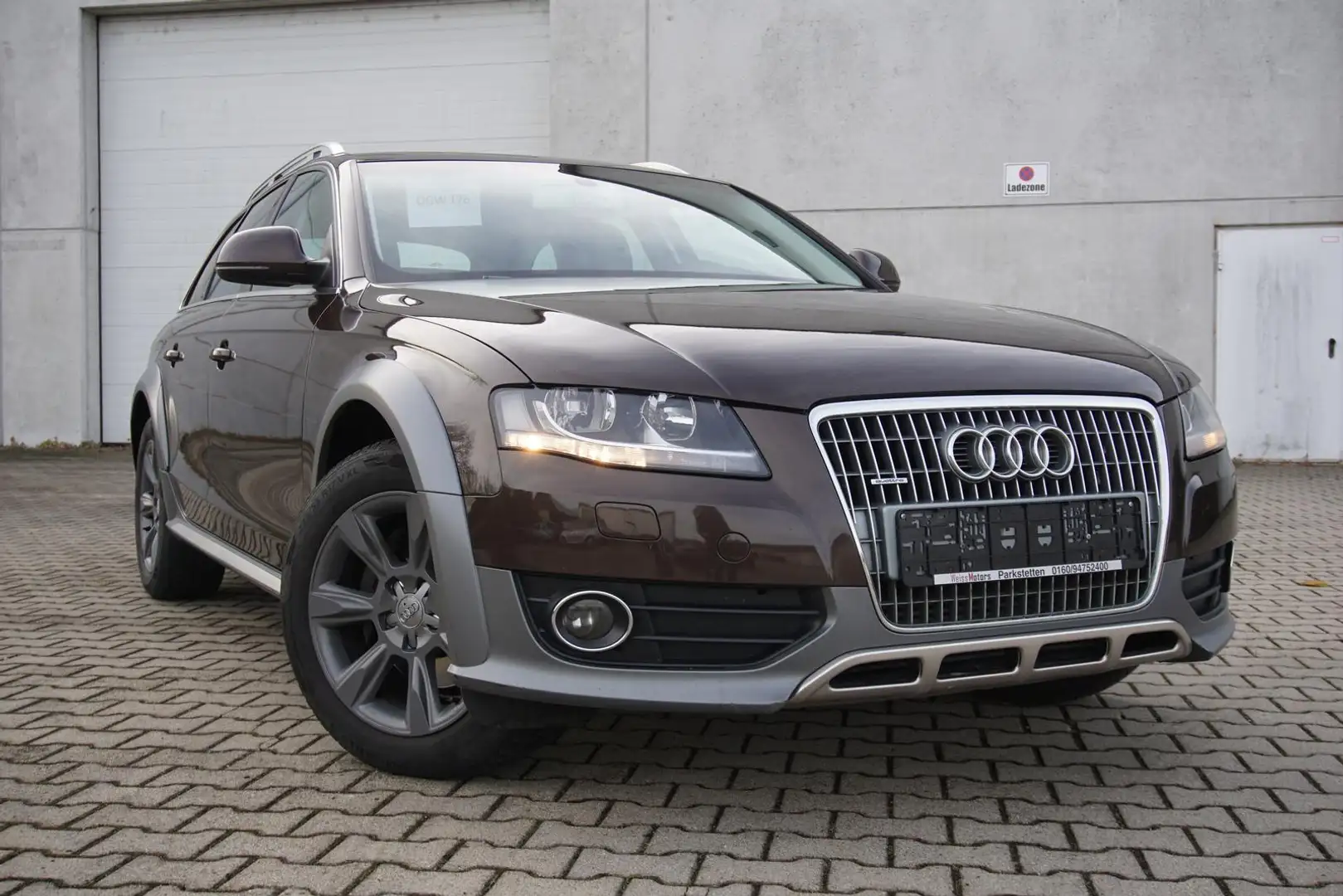 Audi A4 allroad 2.0TFSI quattro SHZ PDC Tempomat Braun - 1