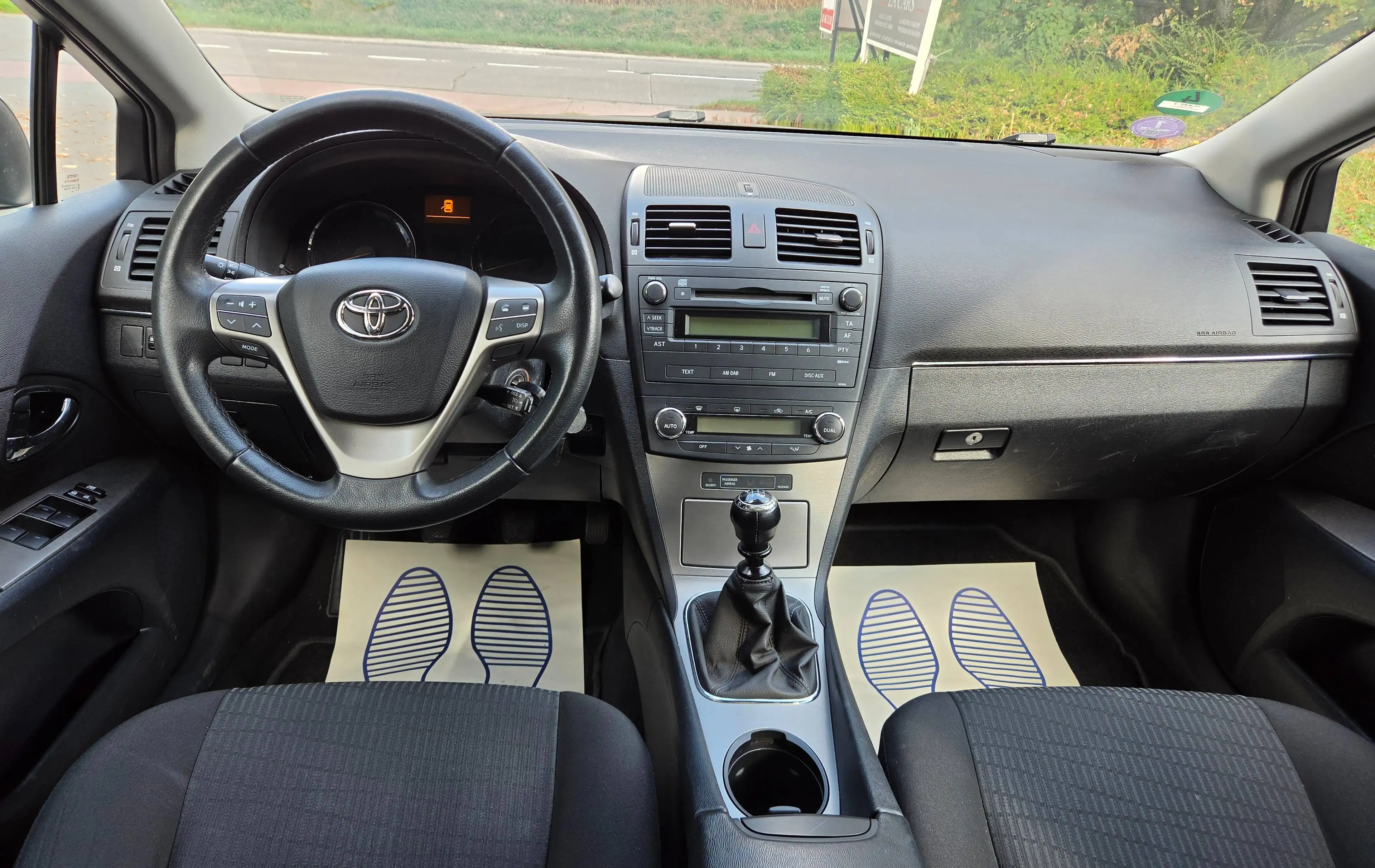 Toyota Avensis Avensis 1.8i Sol — photo 7