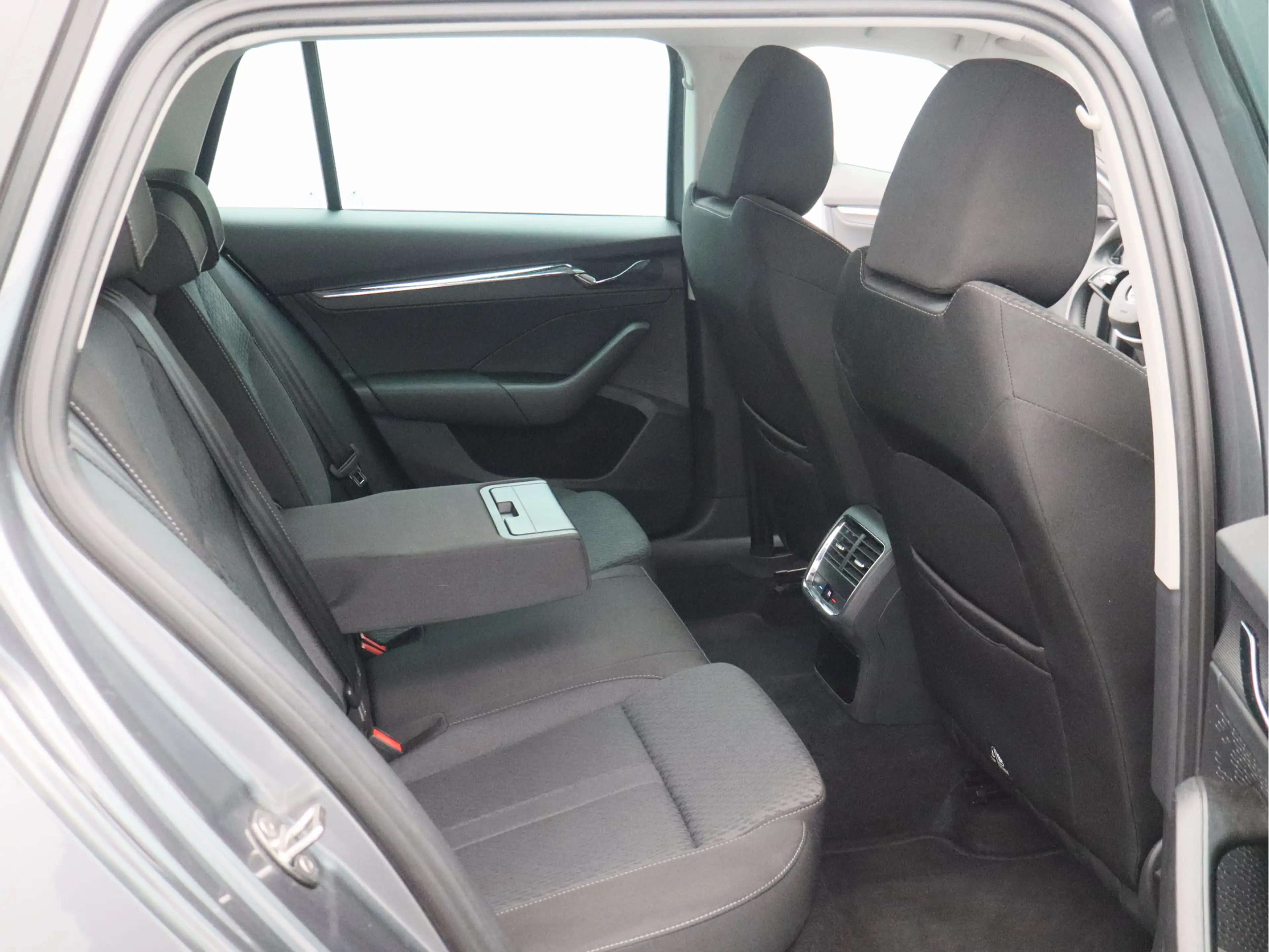 Skoda Octavia Combi 1.0 e-TSI Business Edition Plus/ trekhaak! — photo 20