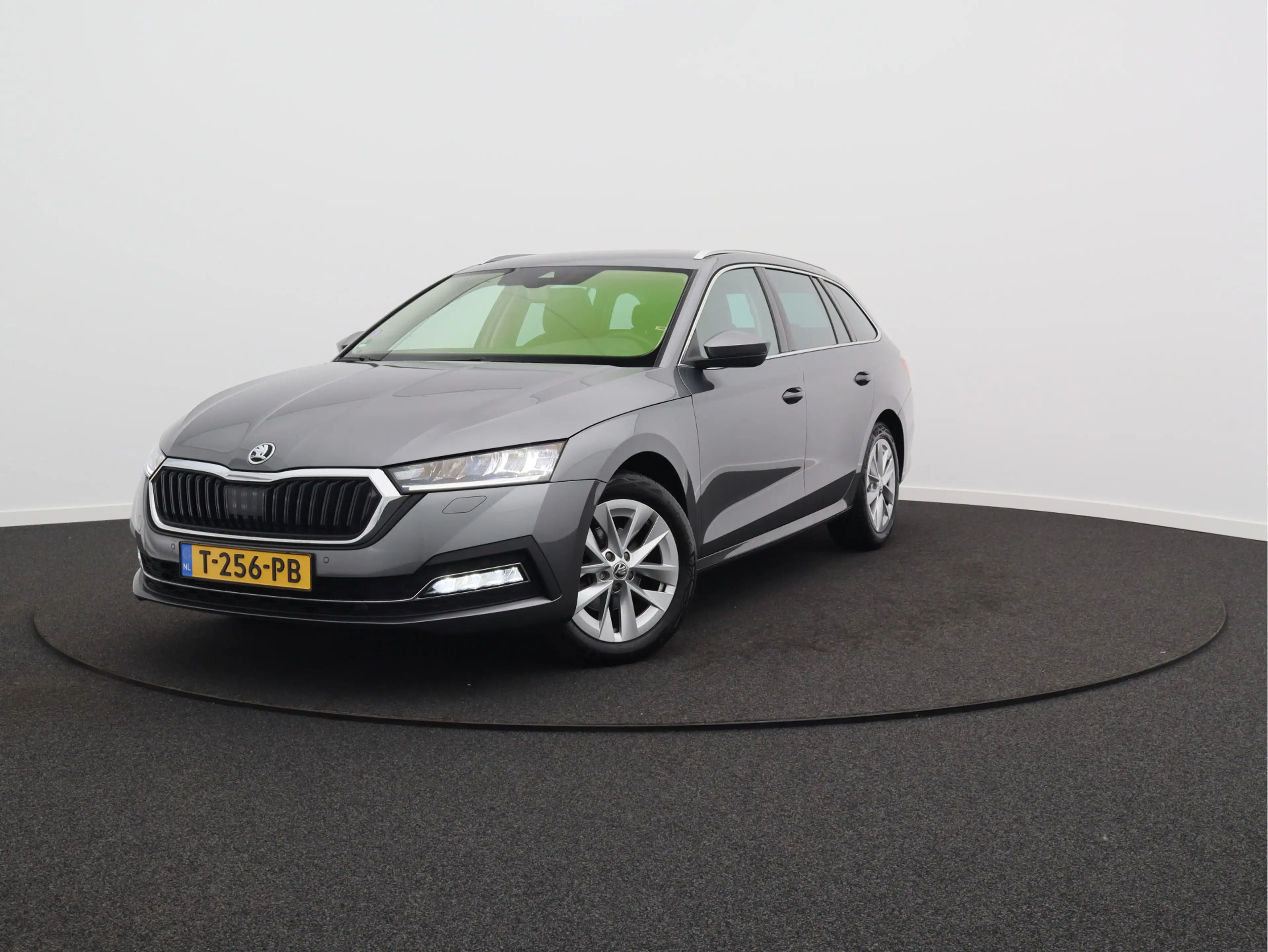 Skoda Octavia Combi 1.0 e-TSI Business Edition Plus/ trekhaak! — photo 32