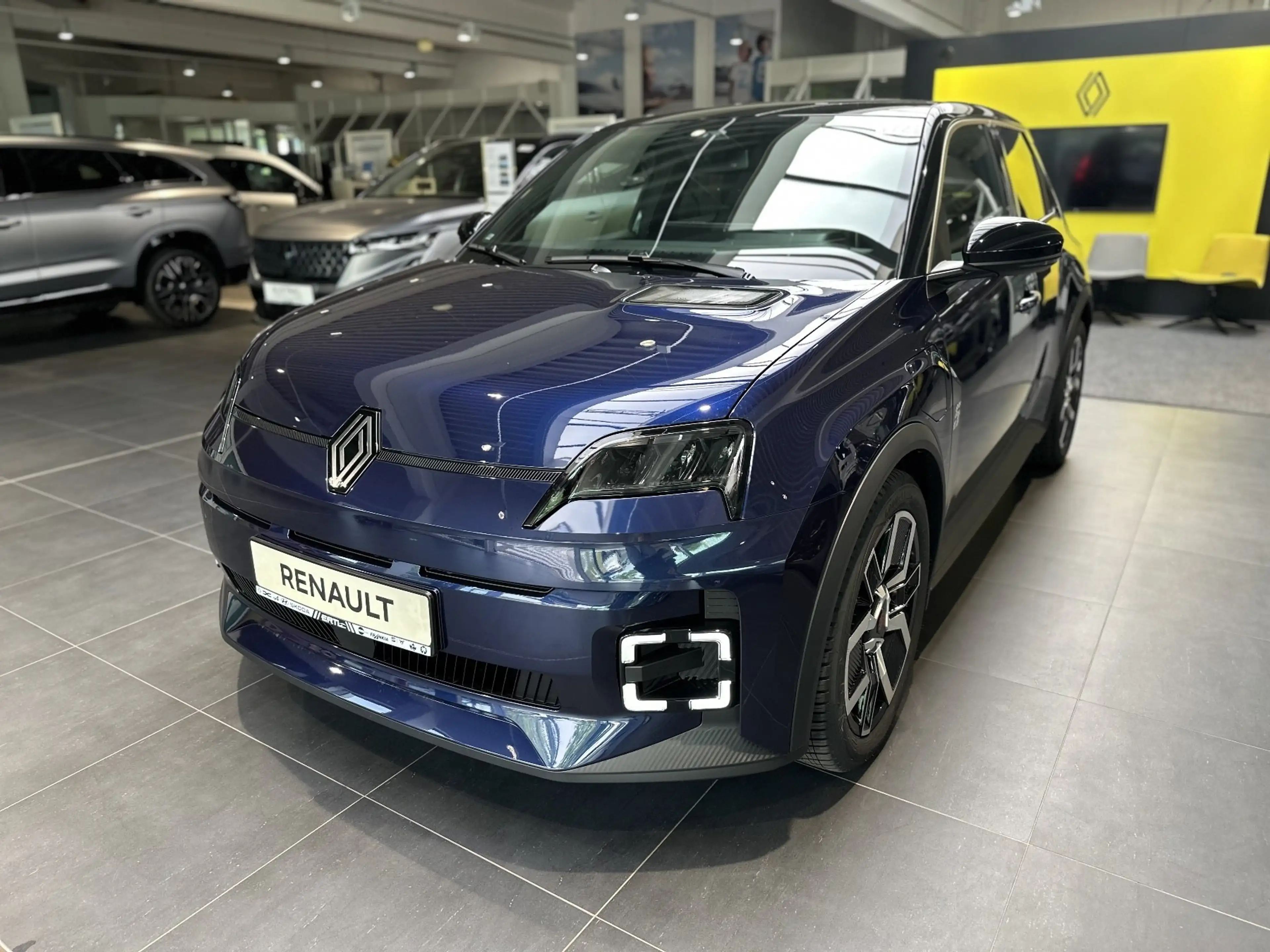 Renault R 5 Techno 120PS Urban Range