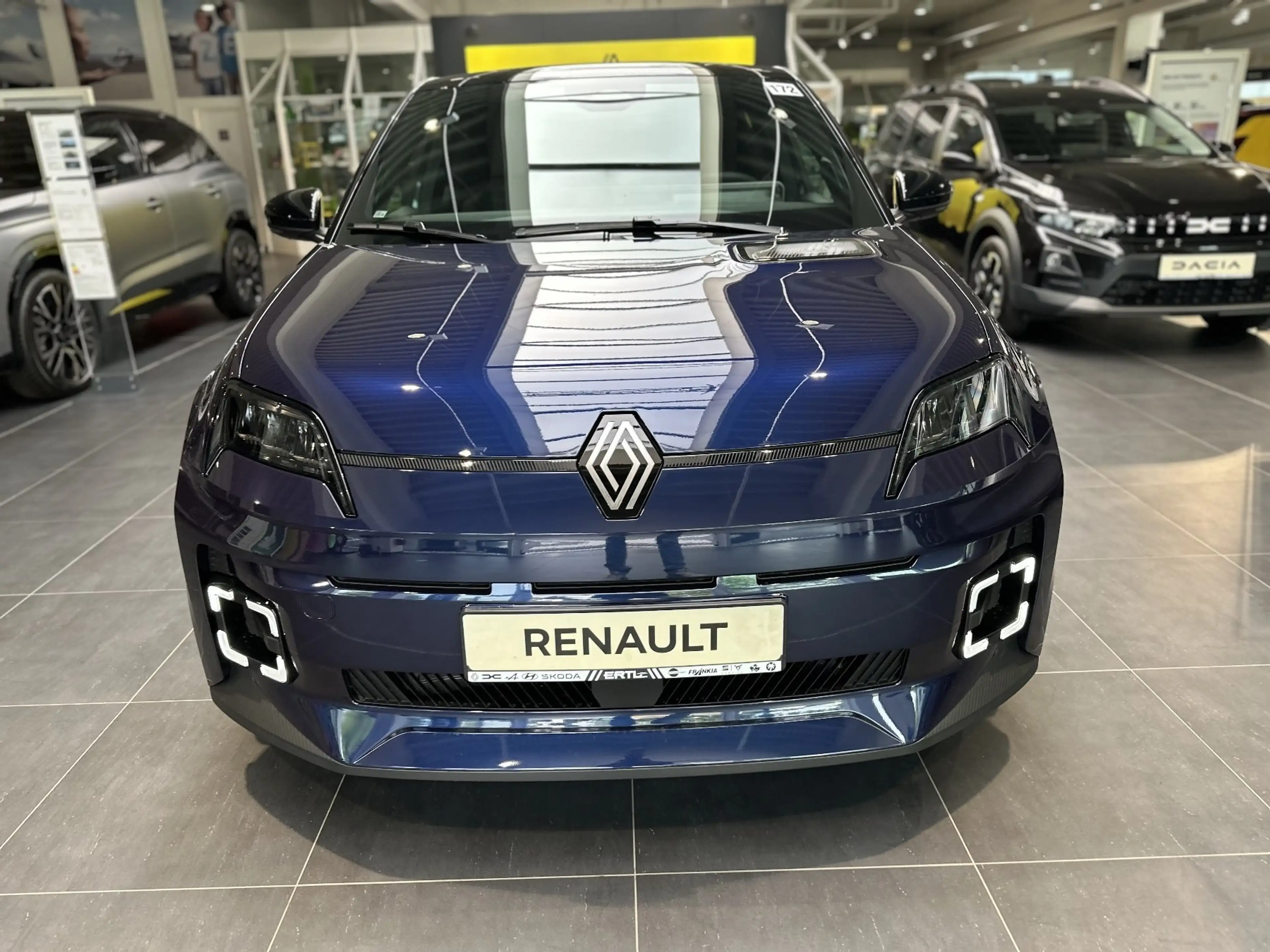 Renault R 5 Techno 120PS Urban Range — photo 2