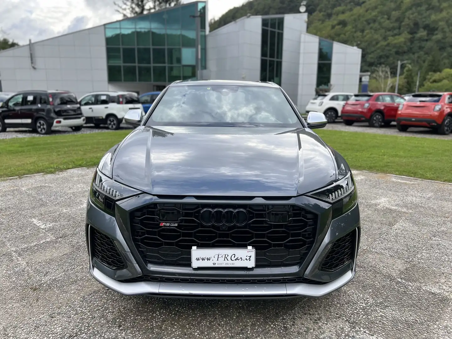 Audi RS Q8 RS 4.0 mhev quattro tiptronic Grau - 2