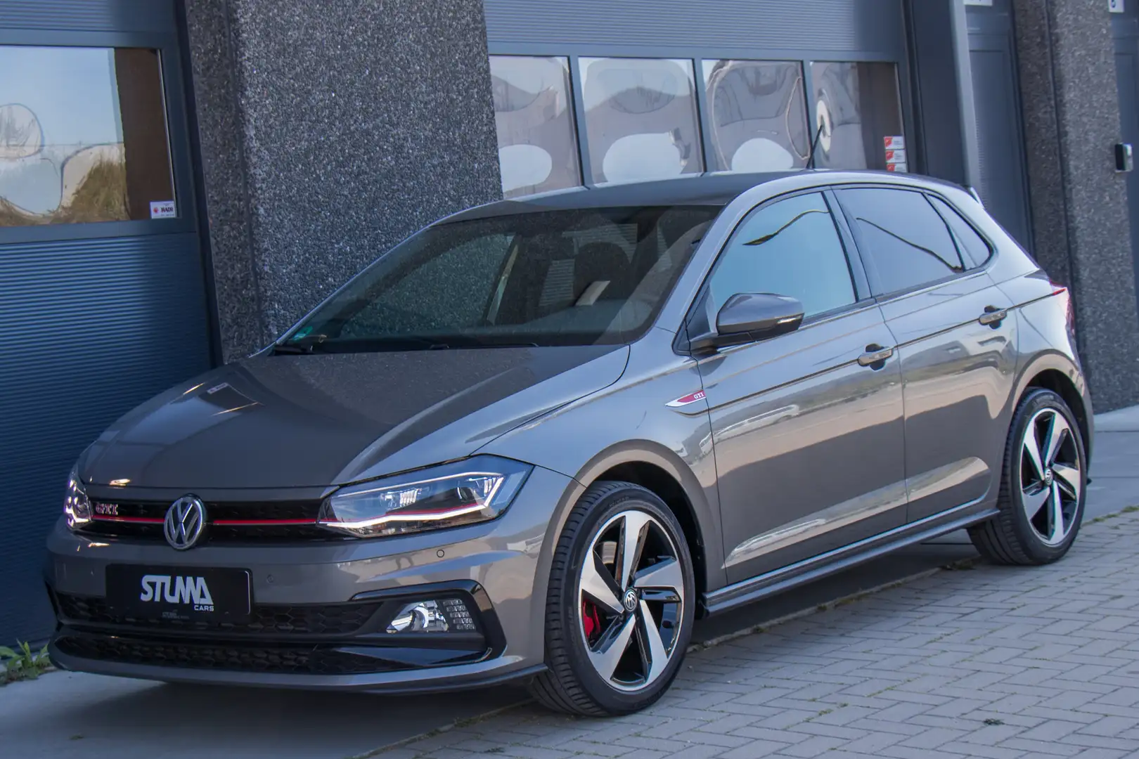 Volkswagen Polo GTI 2.0 TSI | DSG Automaat | LED | Virtual | Sfeer | C Gris - 1