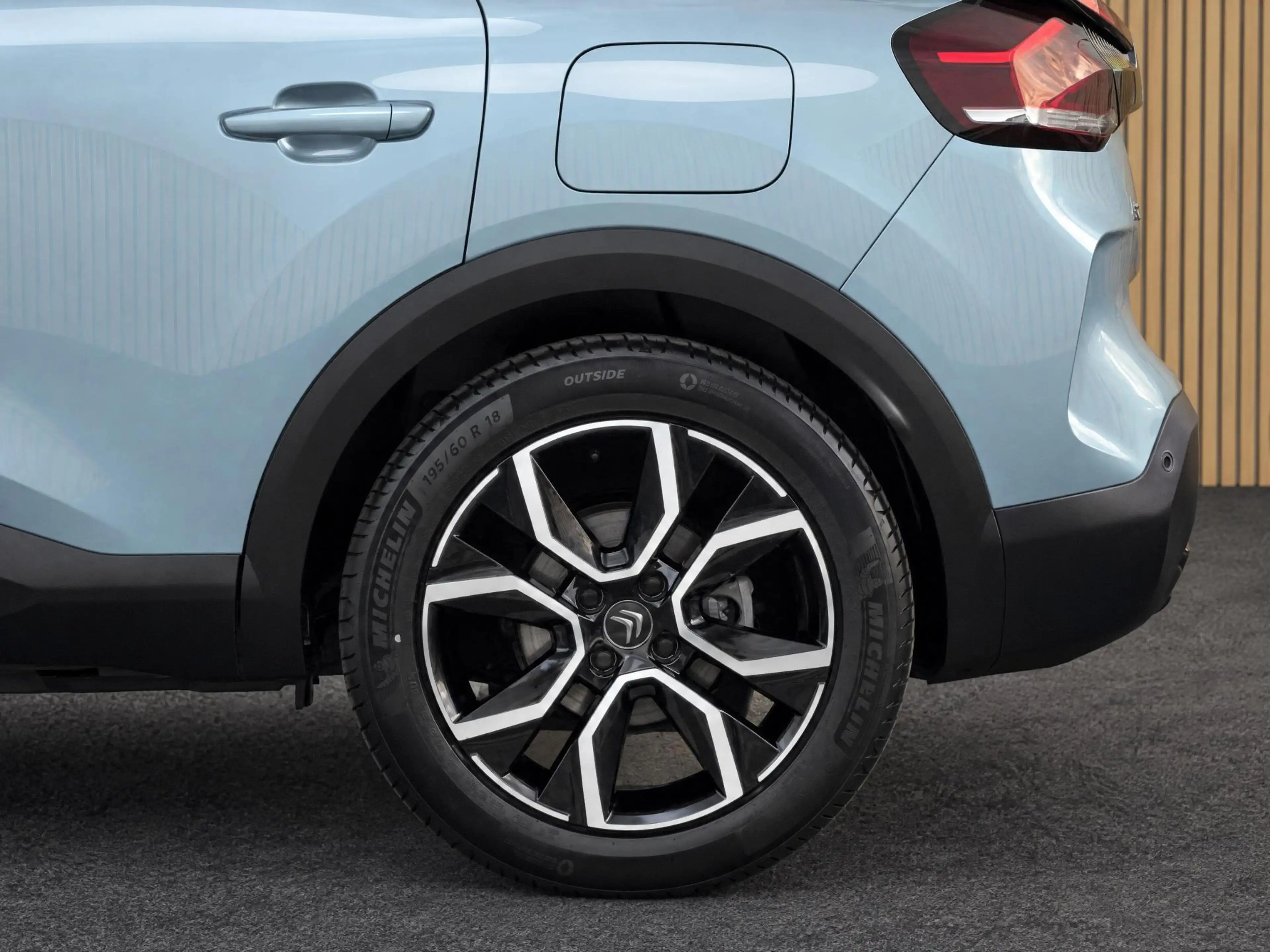 Citroen E-C4 Electric Feel Pack 50 kWh | Camera/Navi/Climate — photo 10