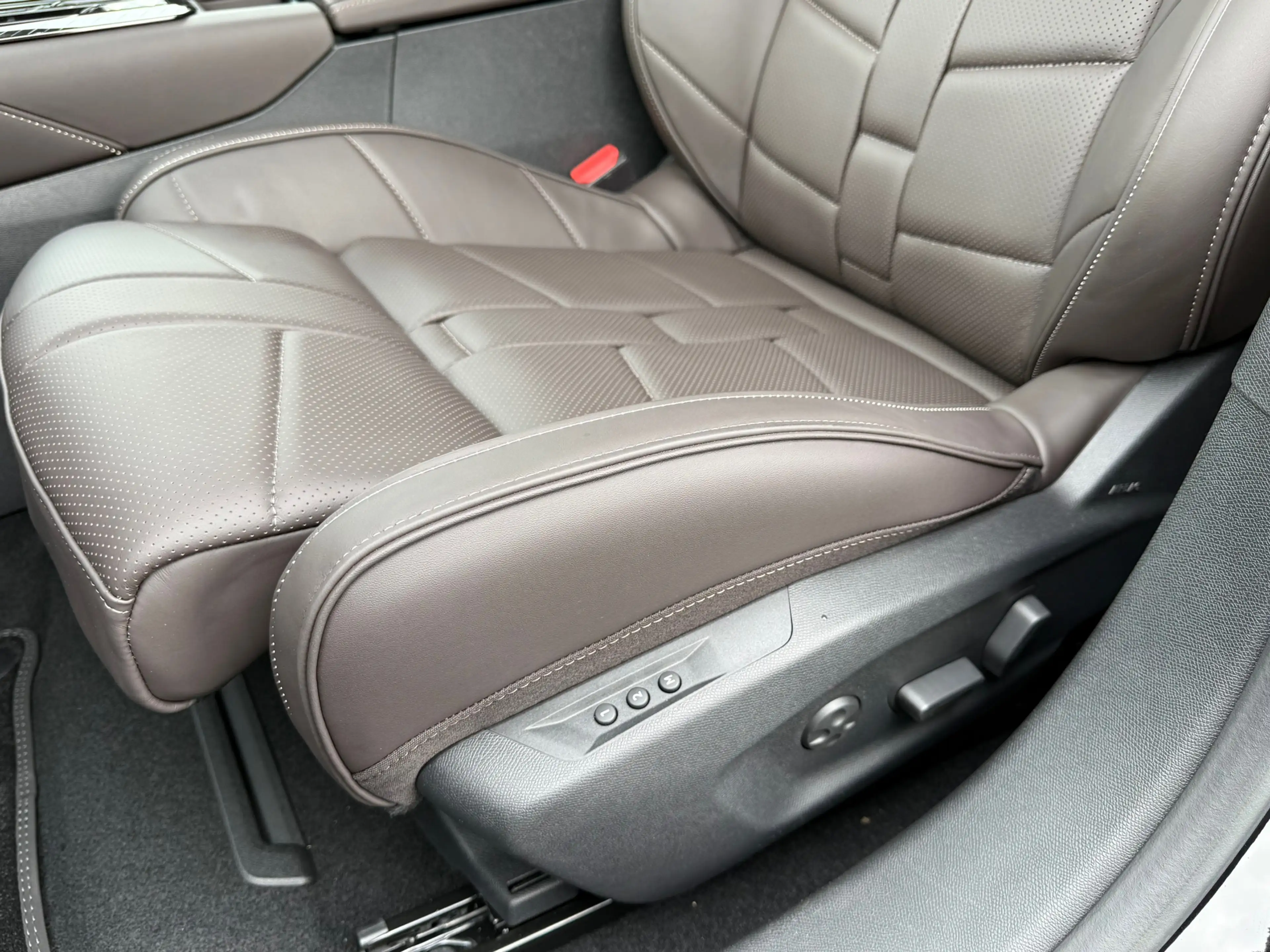 DS Automobiles DS 4 No 1.2 Hybrid 145 ÉTOILE + NAPPALEER LED MATRIX AD — photo 5