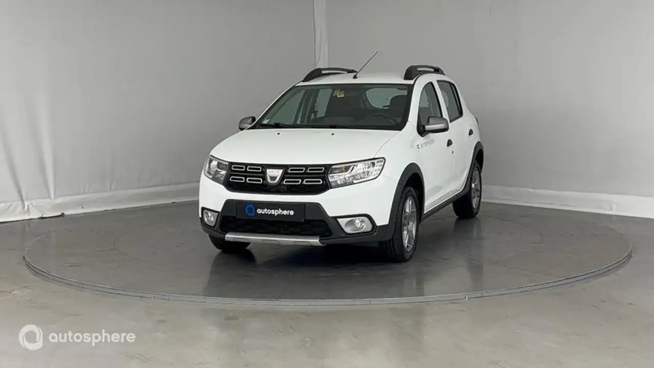 Dacia Sandero 0.9 TCe 90ch Stepway - 19