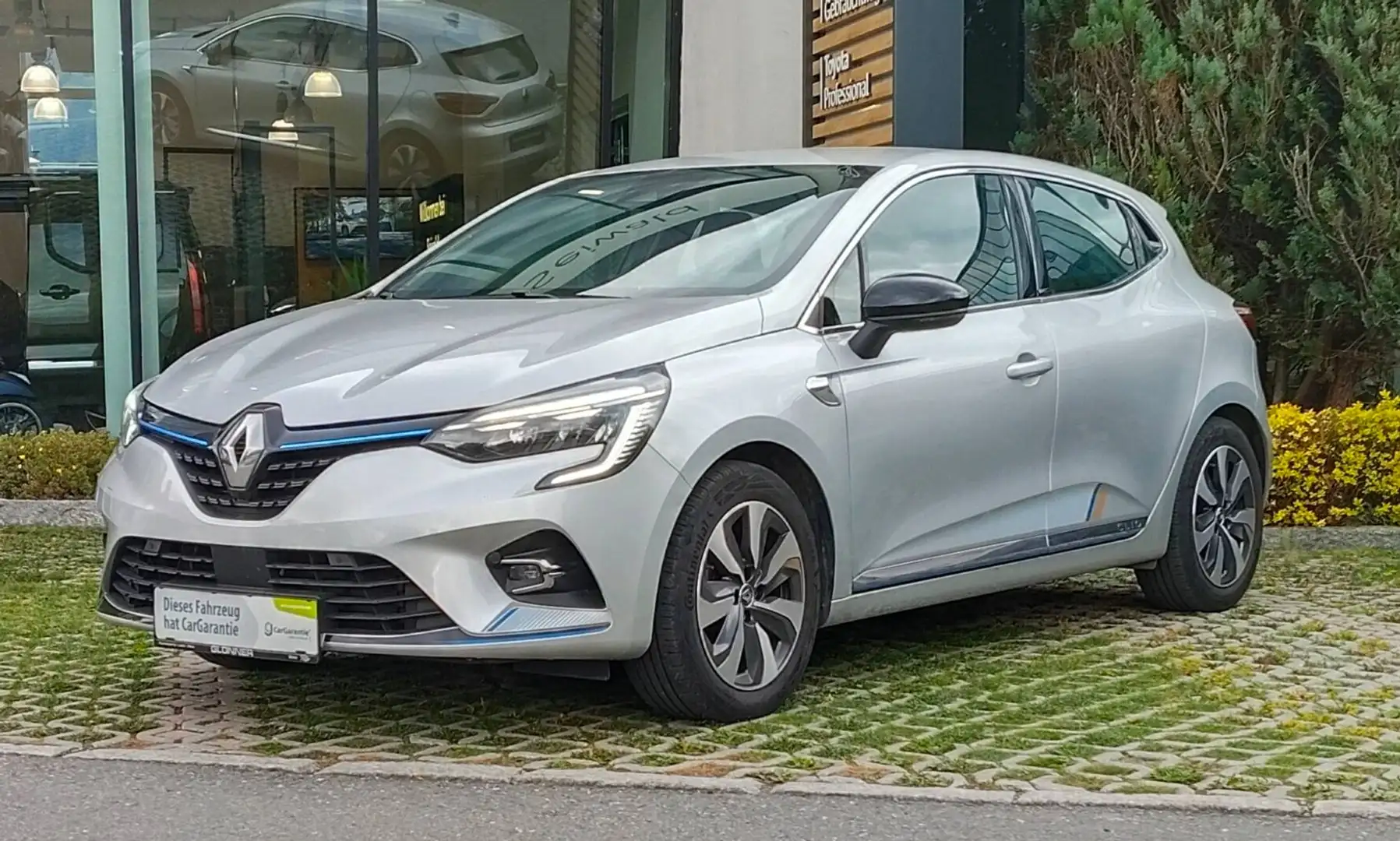 Renault Clio Limited Edition E-TECH 140 Aut. Grau - 1