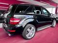 Mercedes-Benz ML 420 V8 CDI AMG Paket Glasdach Kamera Airmatic Schwarz - thumbnail 6