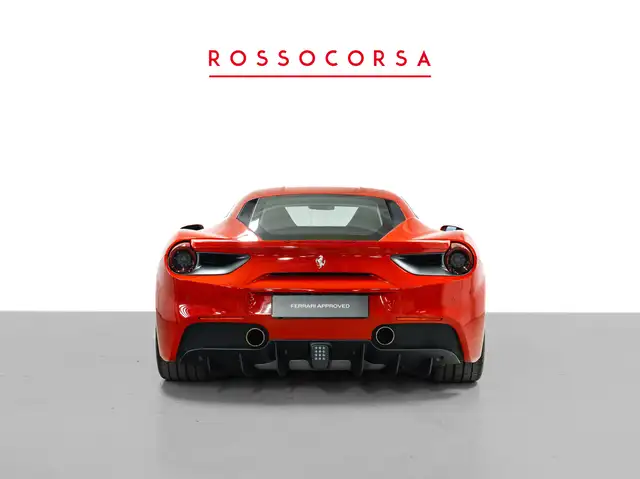 Ferrari 488 view 6