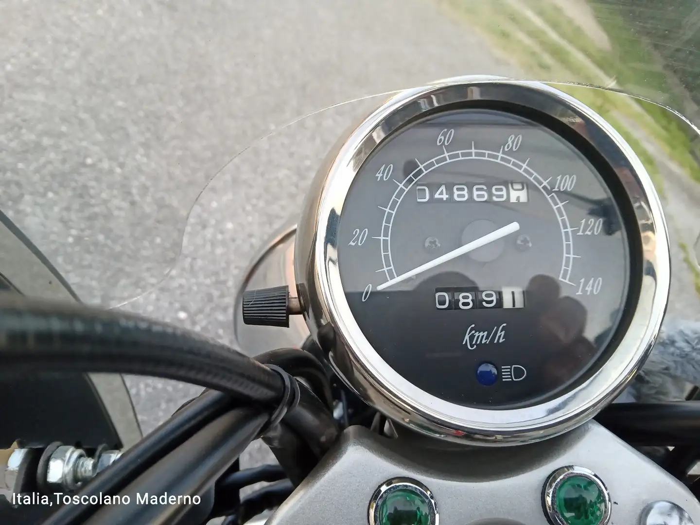 Suzuki GZ 250 Sissi bar, parabrezza borsa laterale Black - 2