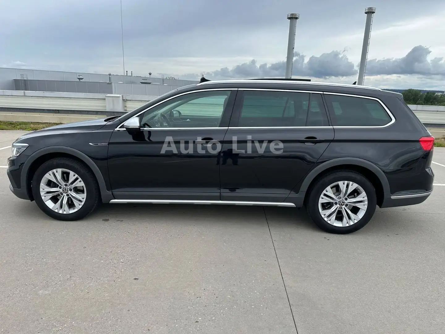 Volkswagen Passat Variant Passat Alltrack Var. 2.0 TDI*4M*DSG*VIRT*PANO*IQ Negro - 2