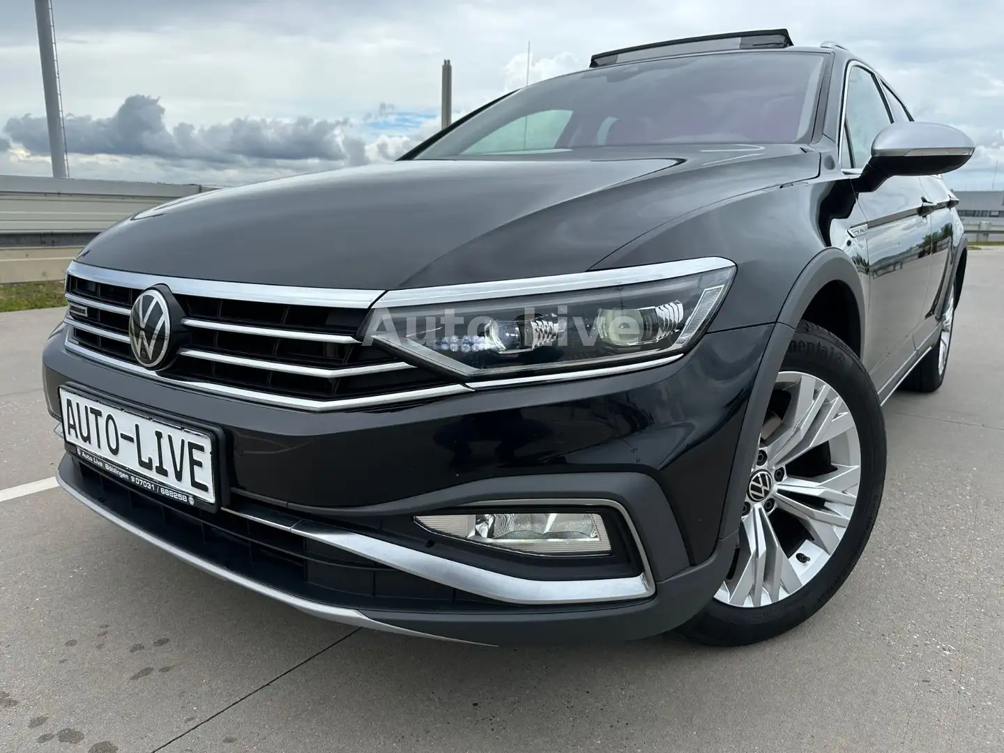 Volkswagen Passat Variant Passat Alltrack Var. 2.0 TDI*4M*DSG*VIRT*PANO*IQ Negro - 1
