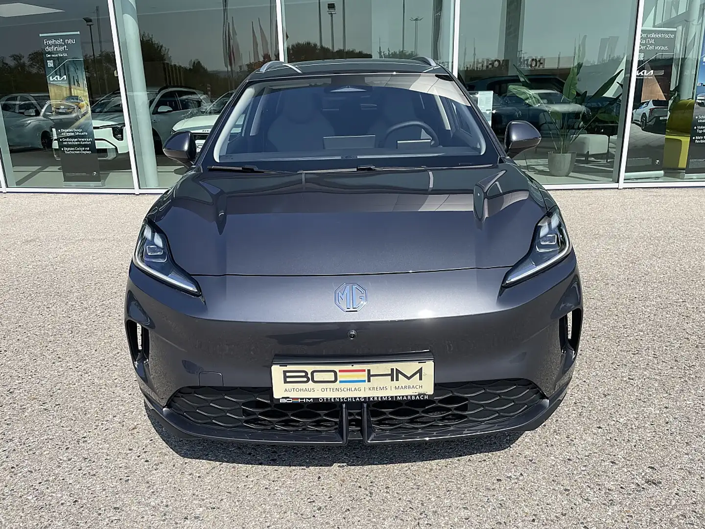 MG MG4 EV Urban 54 kWh Luxury Grau - 2