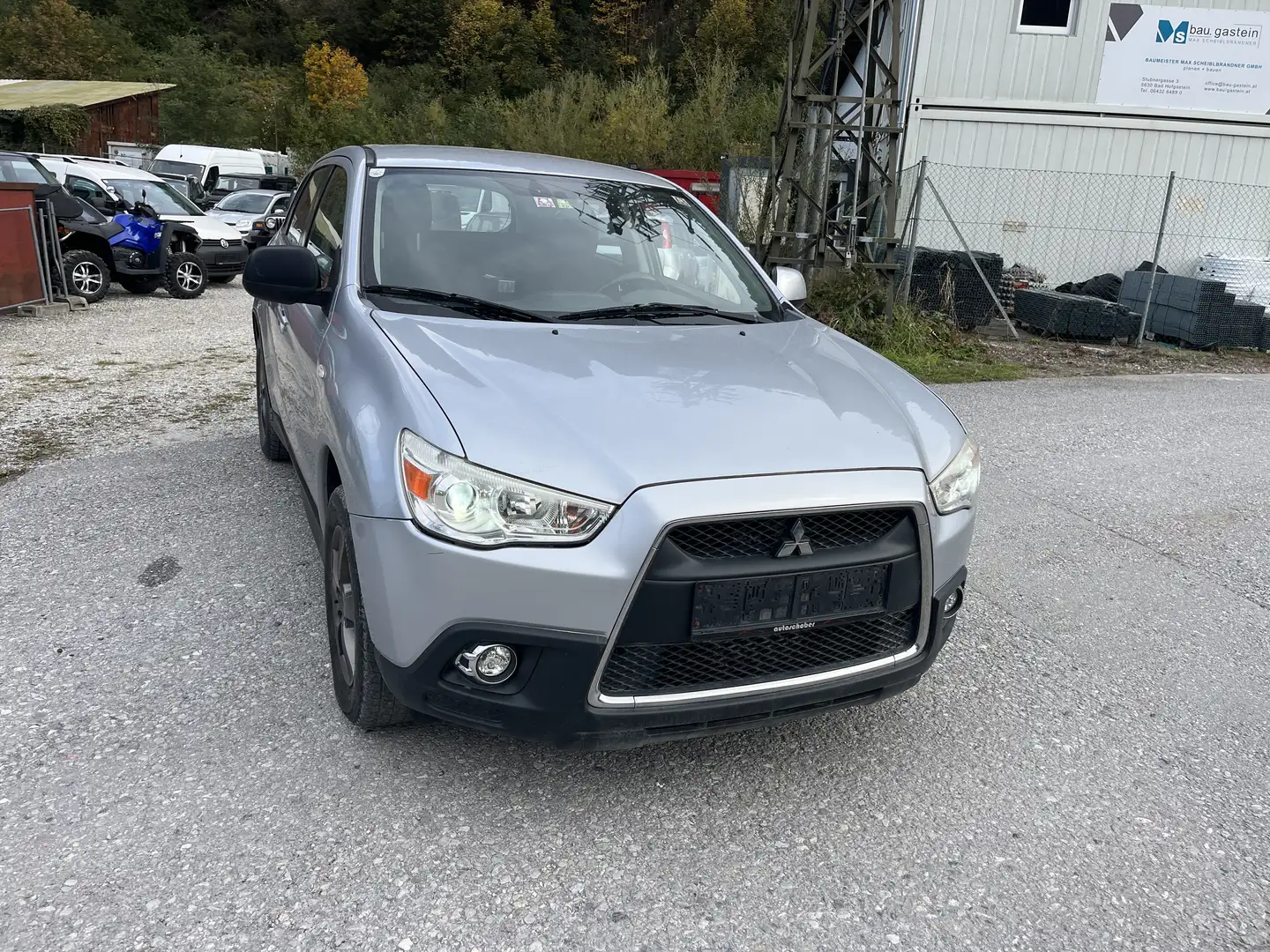 Mitsubishi ASX ASX 1,8 DI-D Intense 4X4/ XENON/ AHK/ ALU Grau - 1