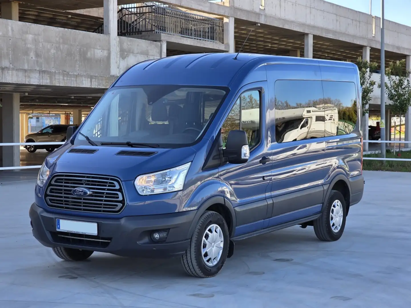 Ford Transit FT 330 L2 Kombi Trend 130 Azul - 1
