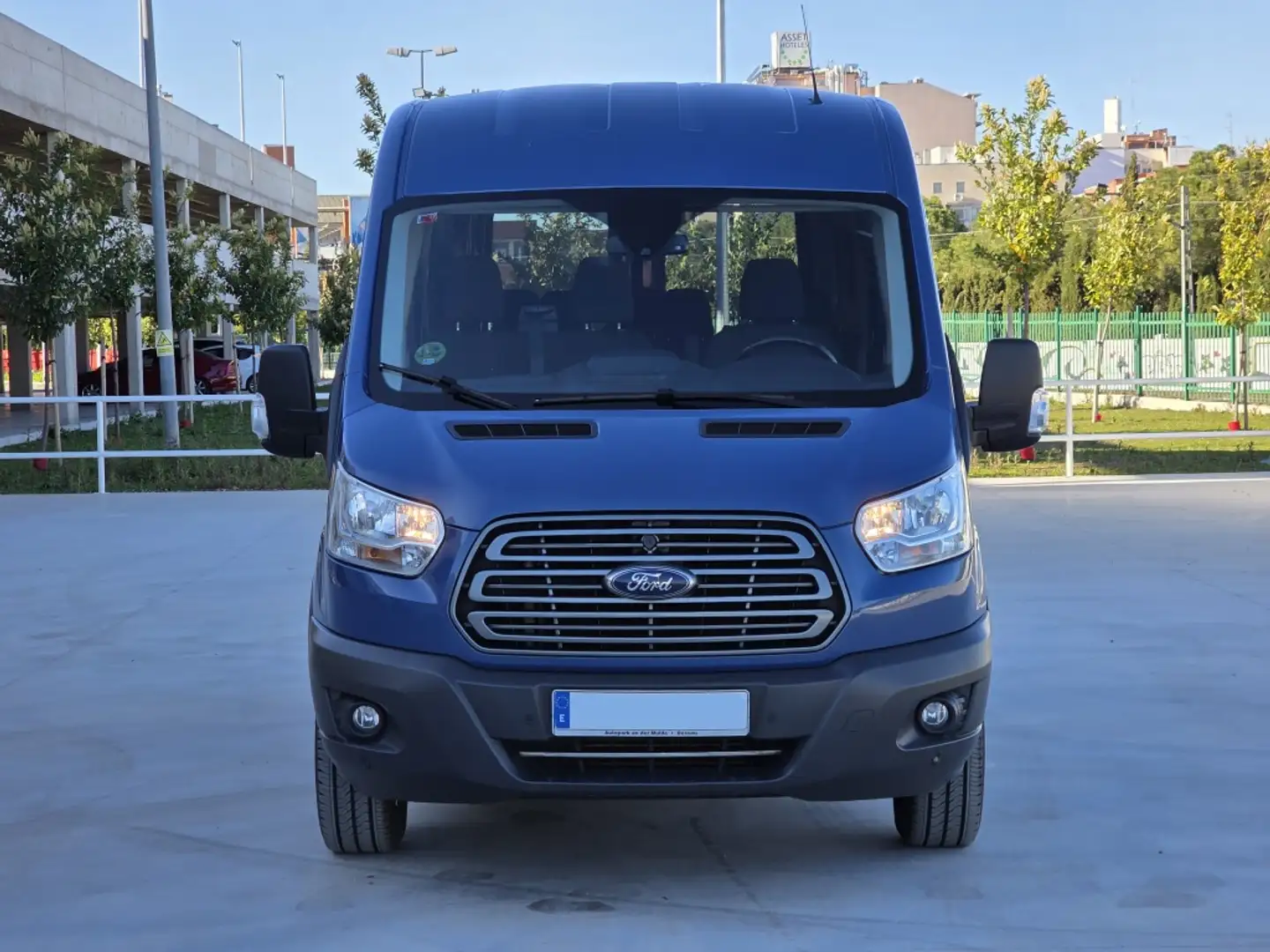 Ford Transit FT 330 L2 Kombi Trend 130 Azul - 2