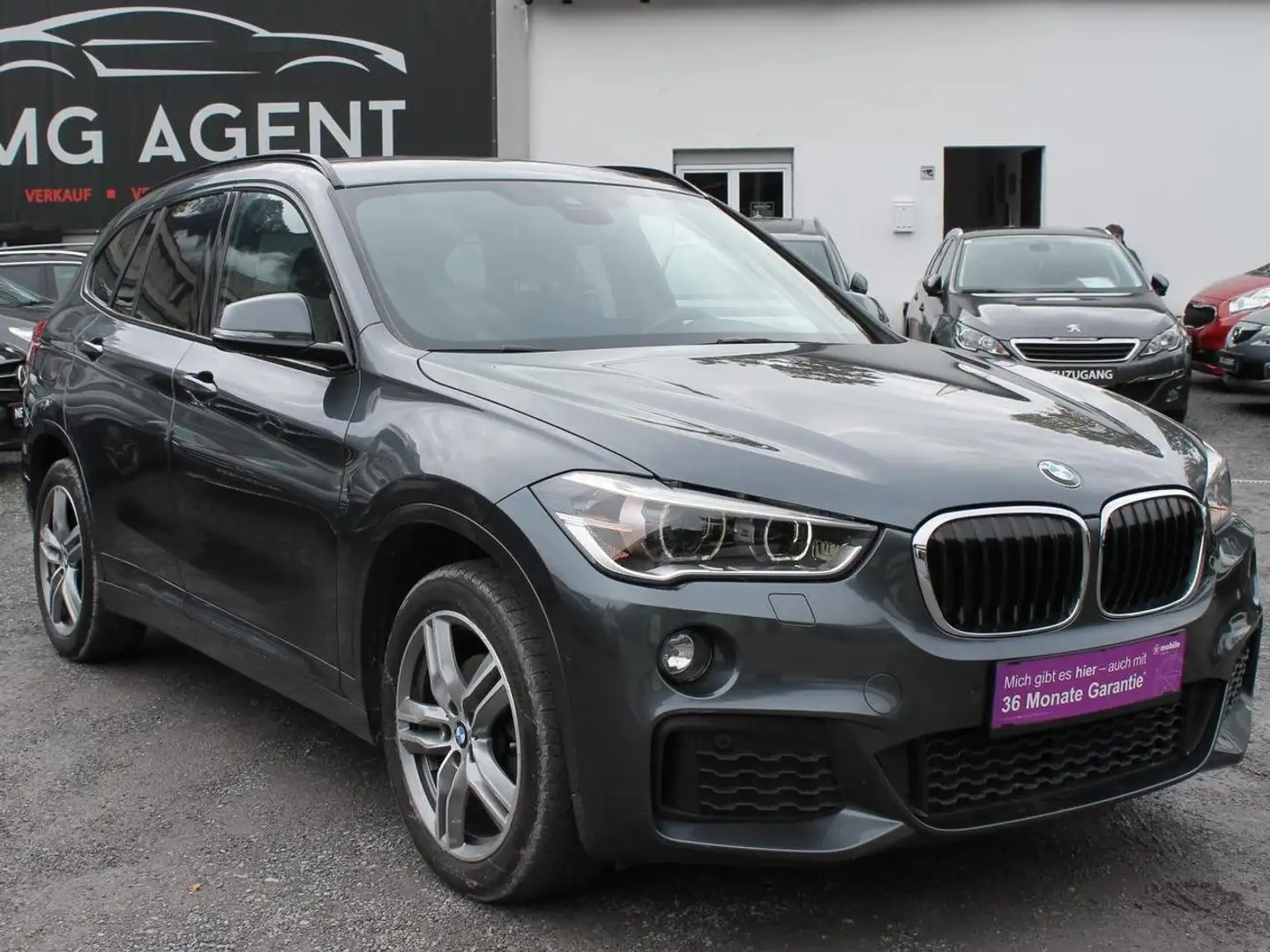 BMW X1 **M Paket** 1 Hand** Anhägerkupplung**ALCANTAR Grau - 1